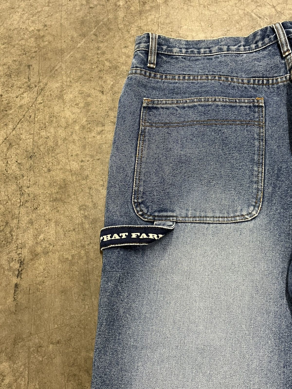 Phat Farm × Vintage Phat farm y2k baggy fit jorts carpenter cargo skater hype Size US 36 / EU 52 - 4 Thumbnail