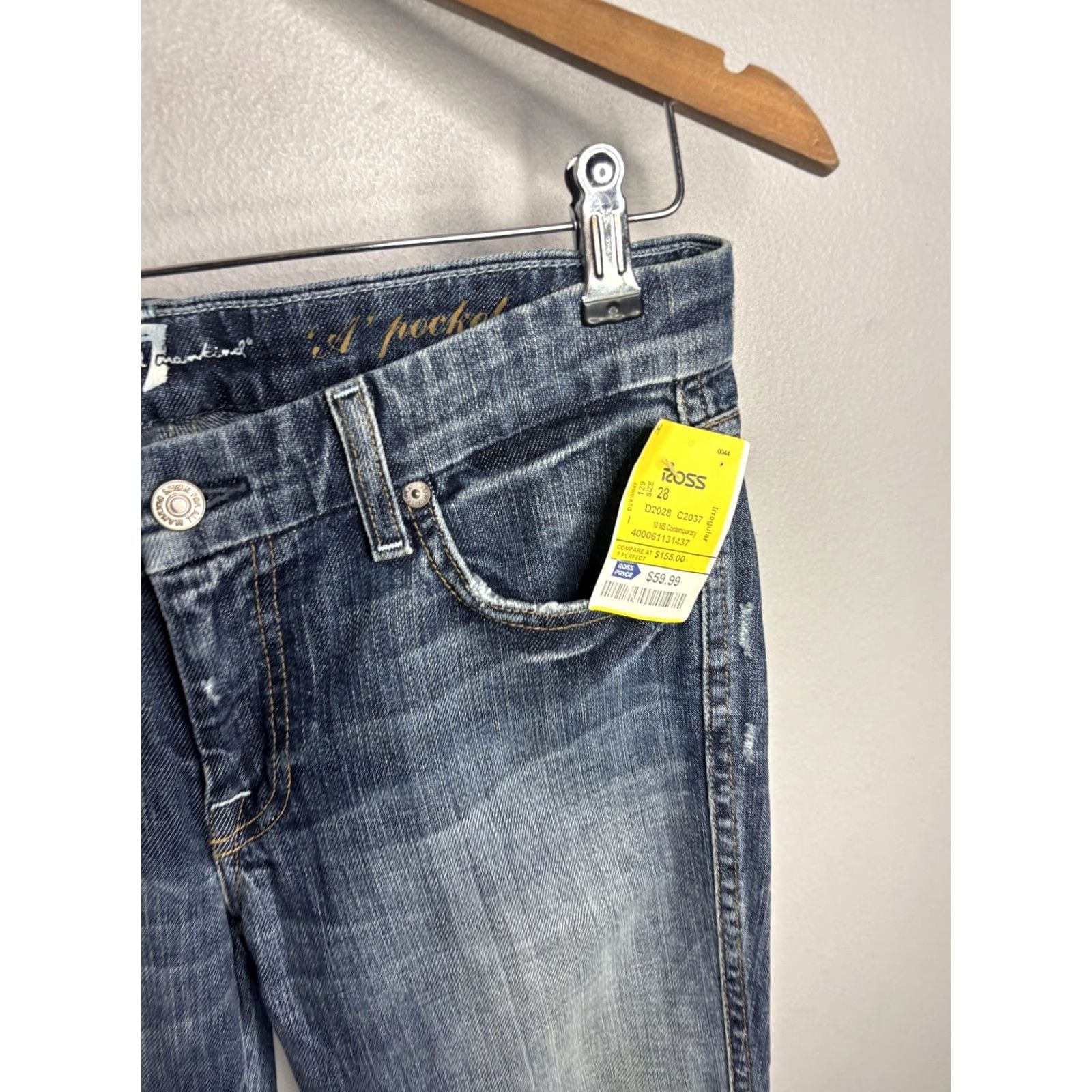 7 For All Mankind 7 For All Mankind Jeans Womens 28 Blue A Pocket Flare Distressed Denim Size 28" / US 6 / IT 42 - 5 Thumbnail