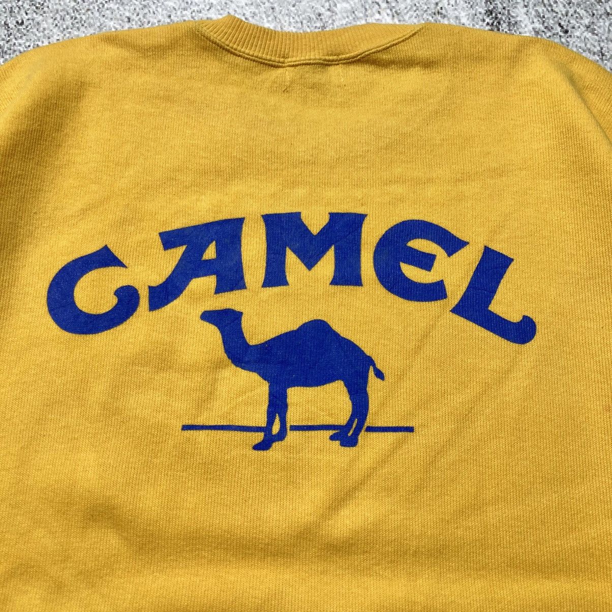 Honda Vintage 80s Camel F1 Team Lotus Honda Crewneck Yellow Size US XL / EU 56 / 4 - 3 Thumbnail