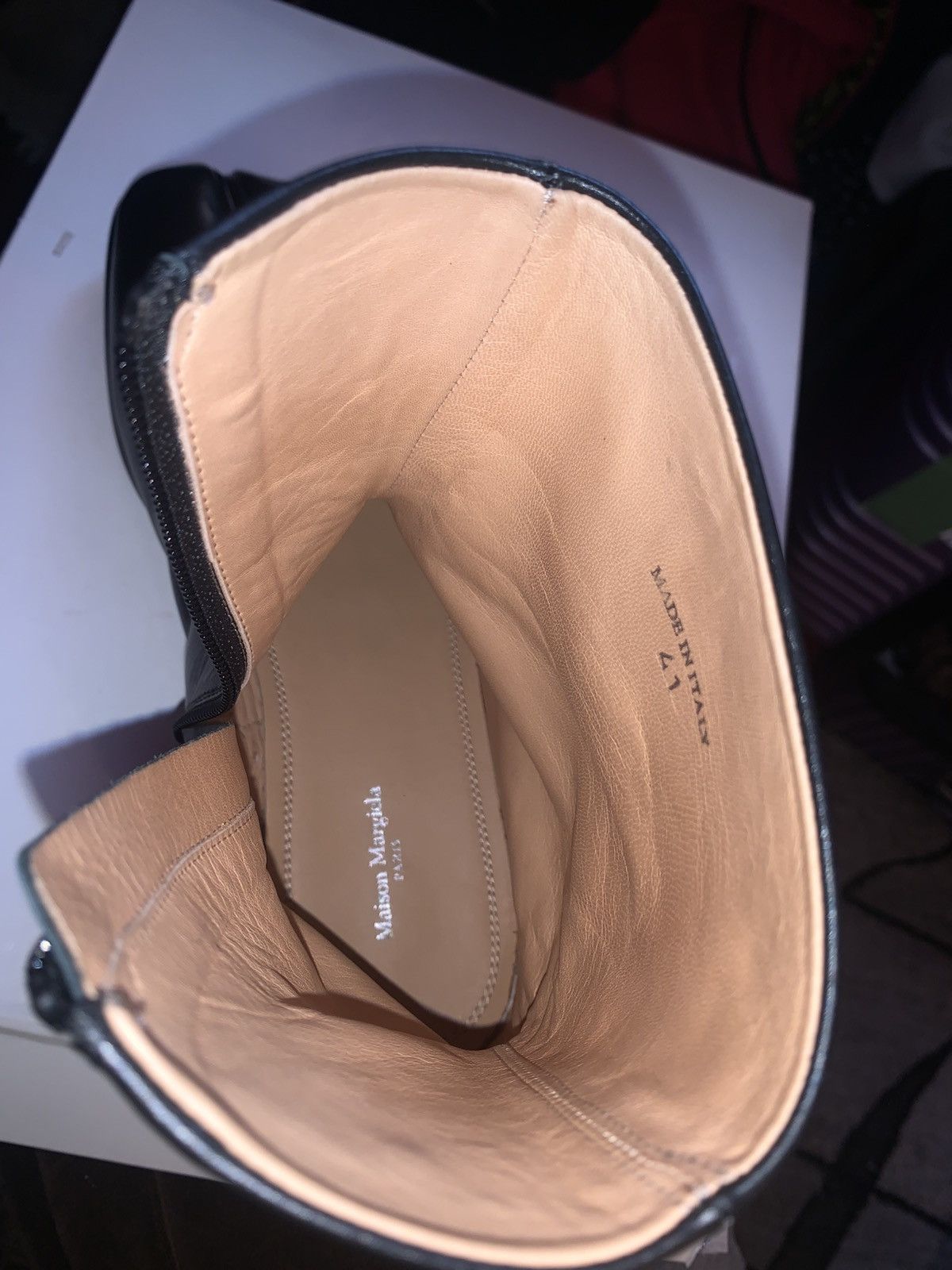 Maison Margiela Maison Margiela Black Leather Tabi Ankle Boots — Flat Sole Size US 8 / EU 41 - 14 Thumbnail