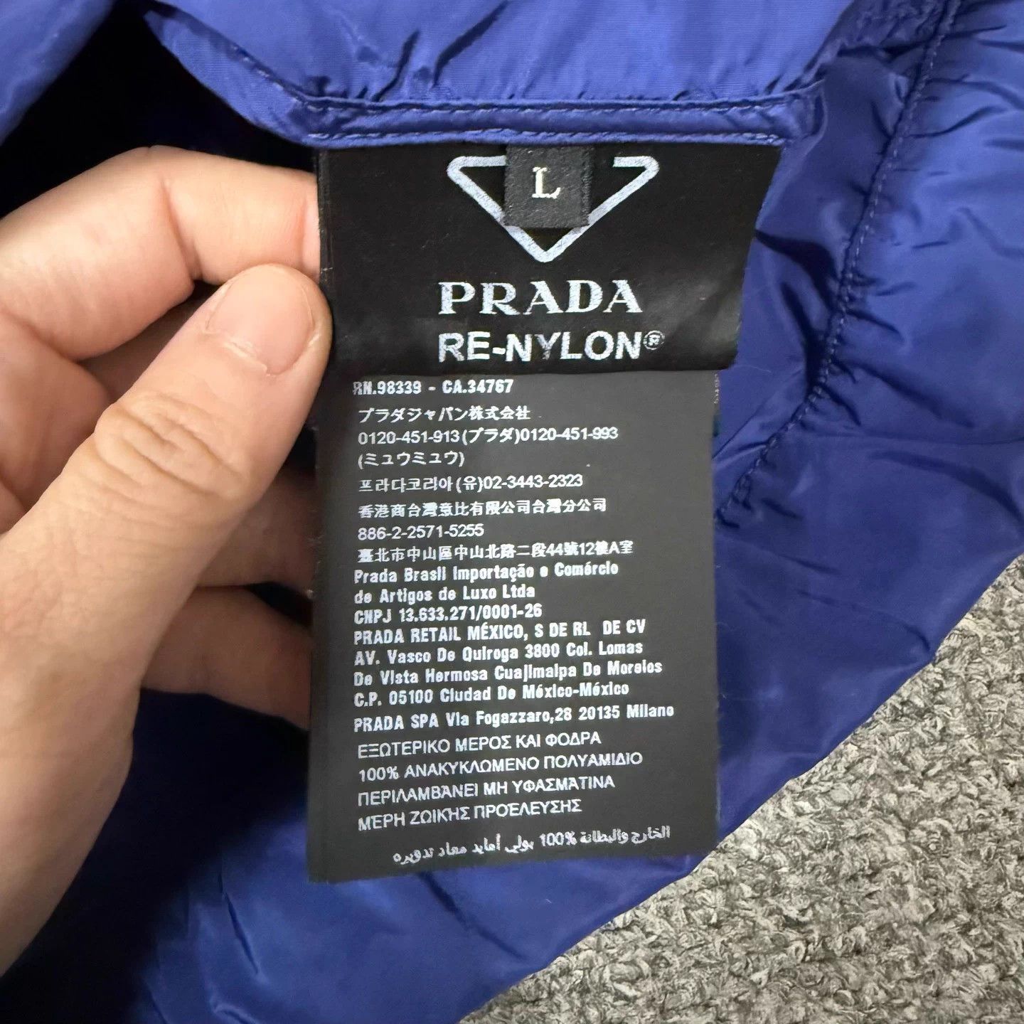 Prada Prada Recycled Nylon Blue Triangle Logo L Jacket Mint Size L / US 10 / IT 46 - 4 Thumbnail