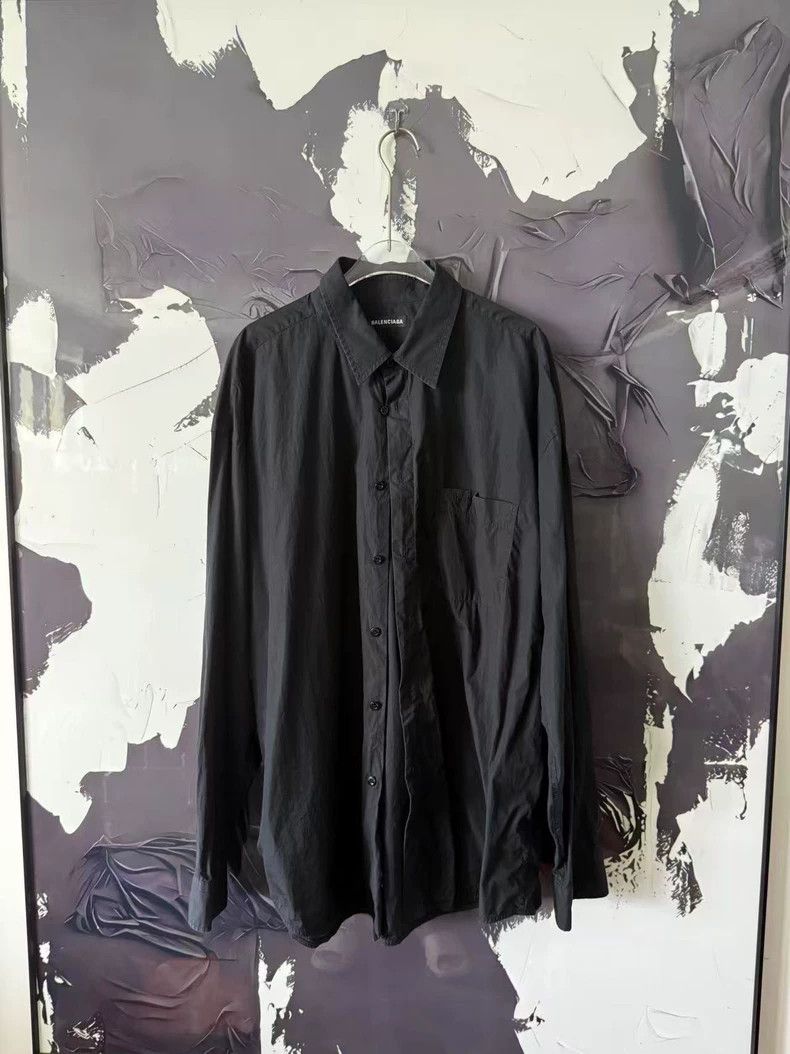 Balenciaga Balenciaga size 37 Solid single breasted long sleeve shirt Size US XS / EU 42 / 0 - 1 Thumbnail