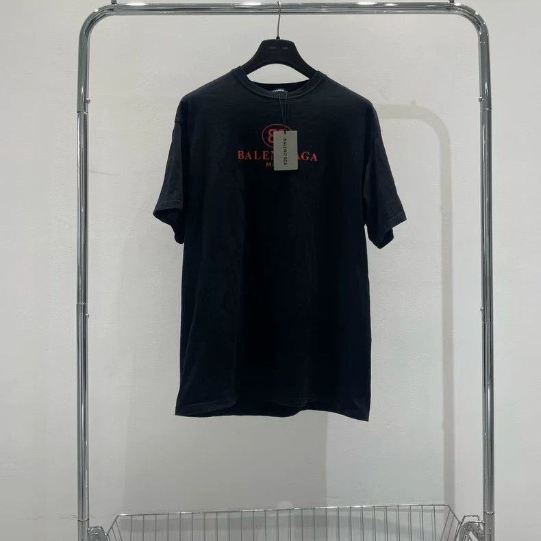 Balenciaga Balenciaga Black Letter Short Sleeve Size US XS / EU 42 / 0 - 1 Thumbnail