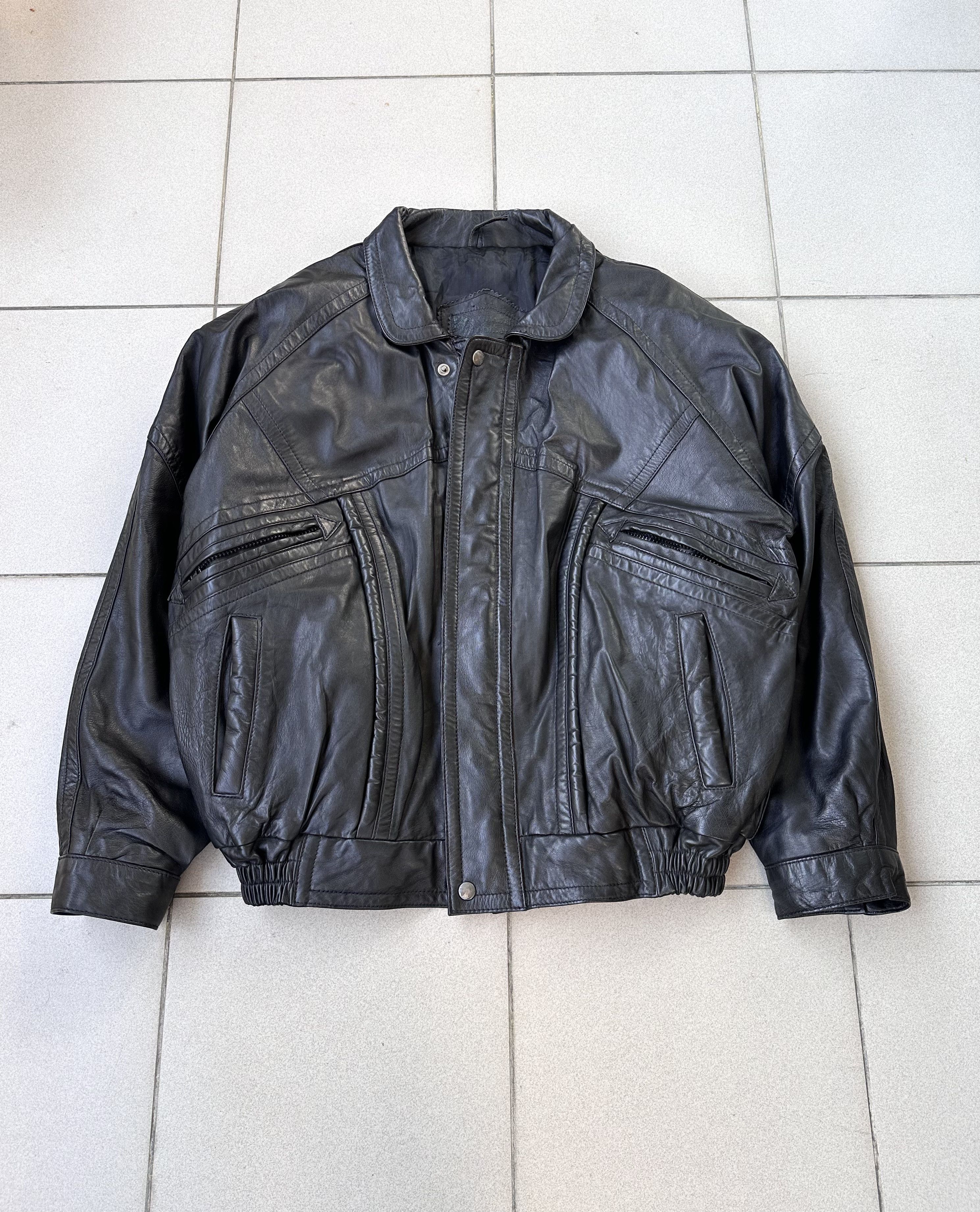 Vintage Vintage Avant Garde men biker boxy leather jacket Size US L / EU 52-54 / 3 - 1 Thumbnail