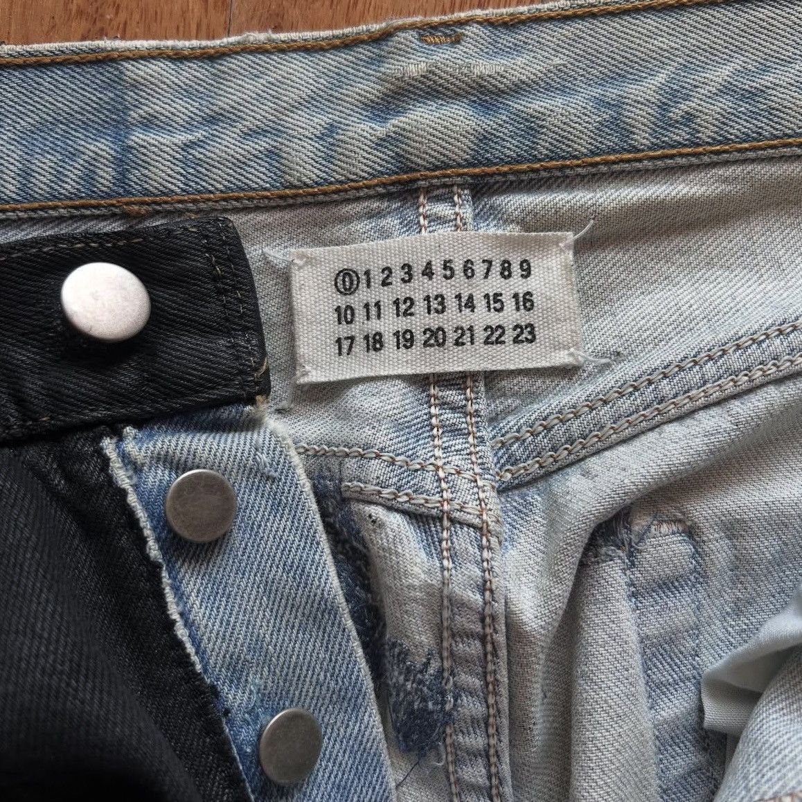 Maison Margiela Maison Margiela AW99 Artisanal Painted Denim Size US 28 / EU 44 - 3 Thumbnail