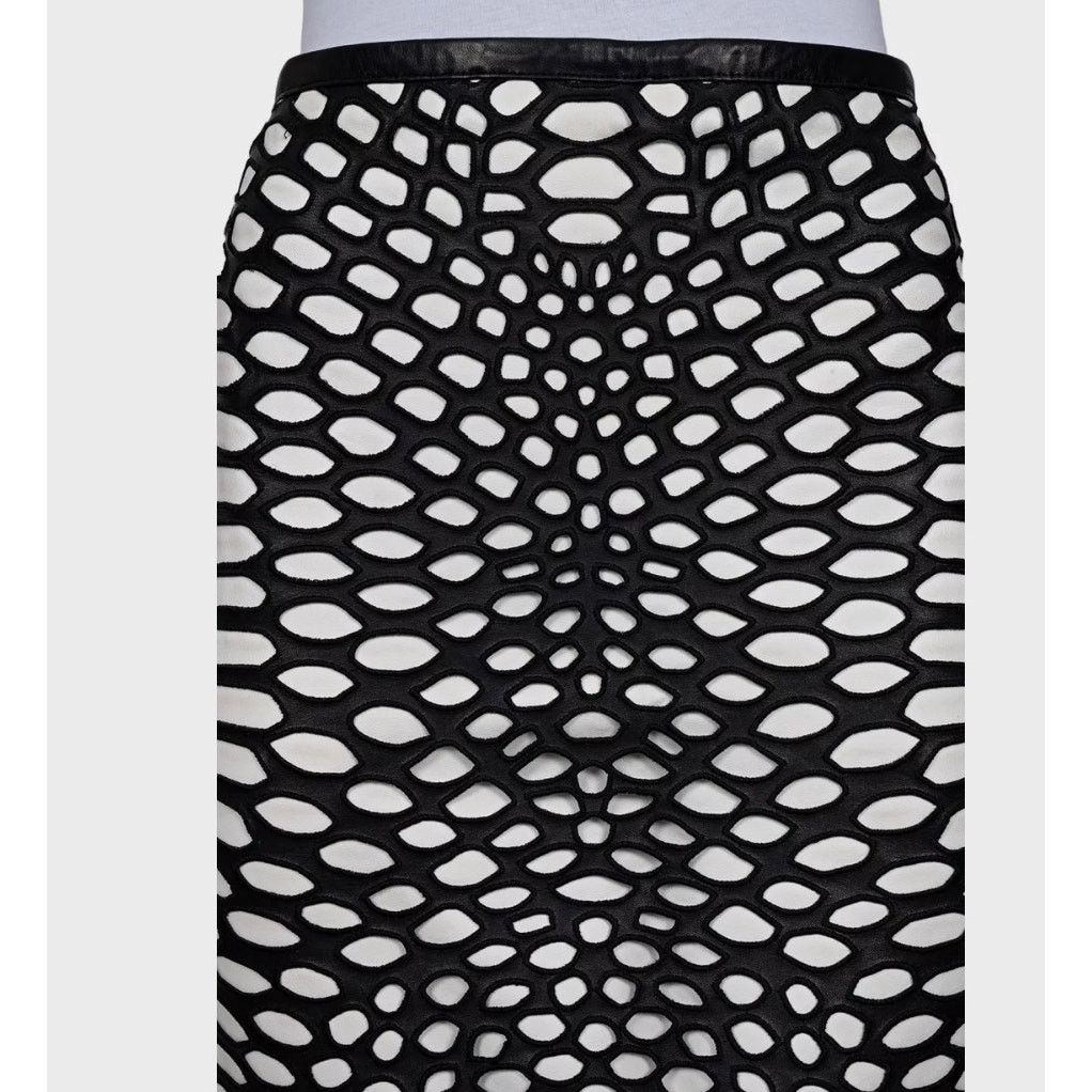Tom Ford Tom Ford Black & White Perforated Leather Skirt - IT40/S Size 27" / US 4 / IT 40 - 4 Thumbnail