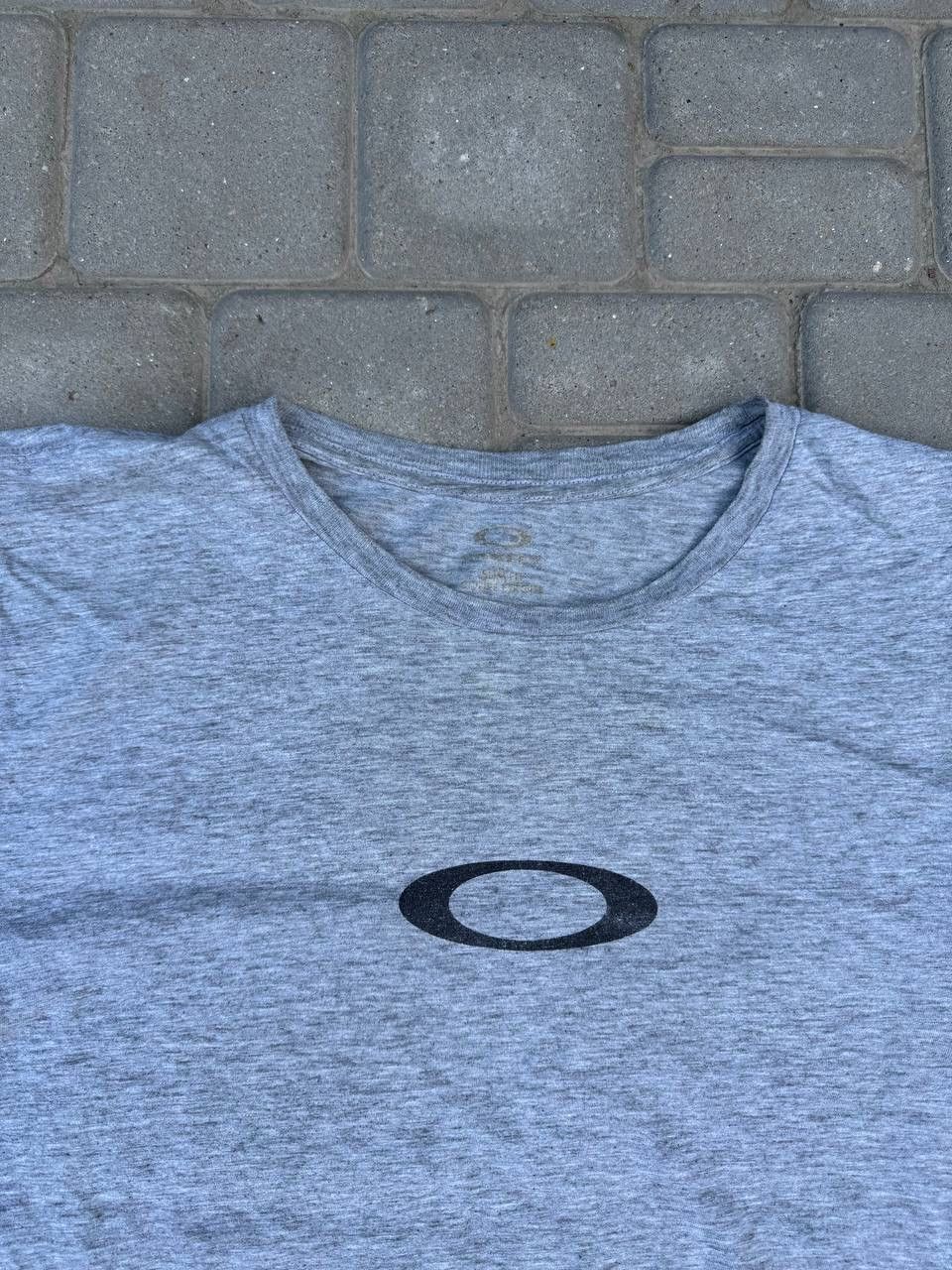 Oakley T Shirt Oakley Big Logo Y2K Streetwear Size US M / EU 48-50 / 2 - 2 Thumbnail