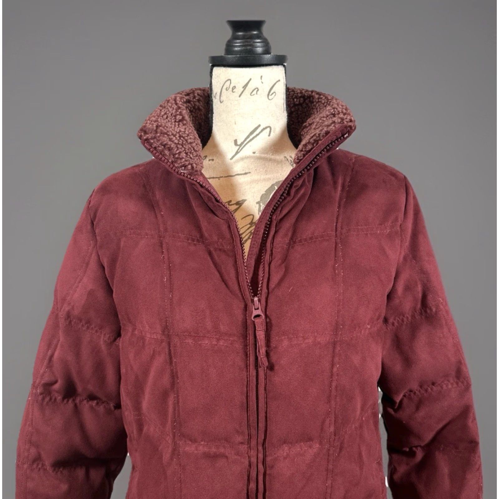 Vintage VINTAGE? Wait—not vintage. LL Bean Coat Womens Small Petite Red Down Puffer Quilted Parka Long Coat Regular Size S / US 4 / IT 40 - 2 Thumbnail