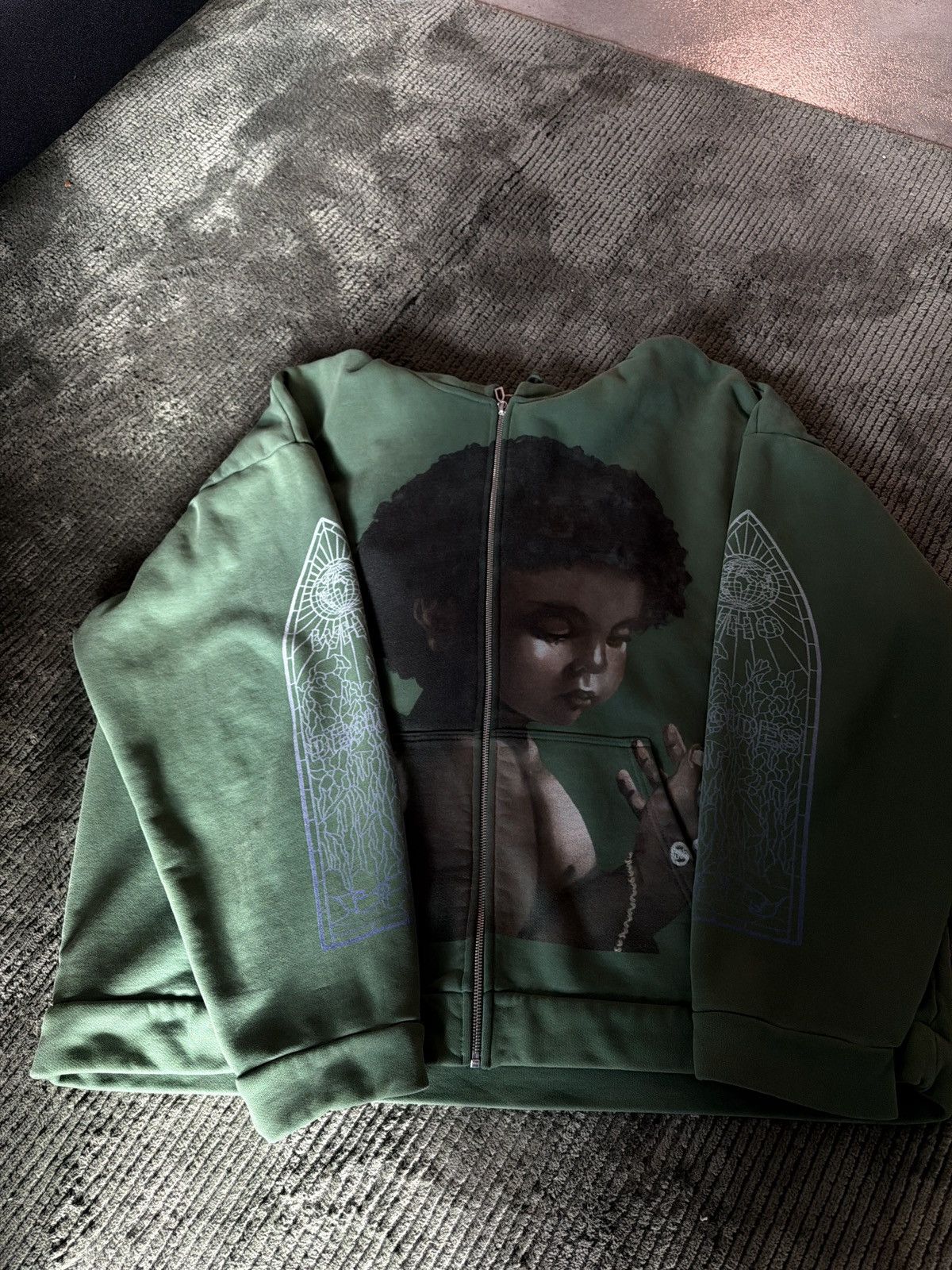 Who Decides War Sacred being zip up Size US XXL / EU 58 / 5 - 7 Thumbnail