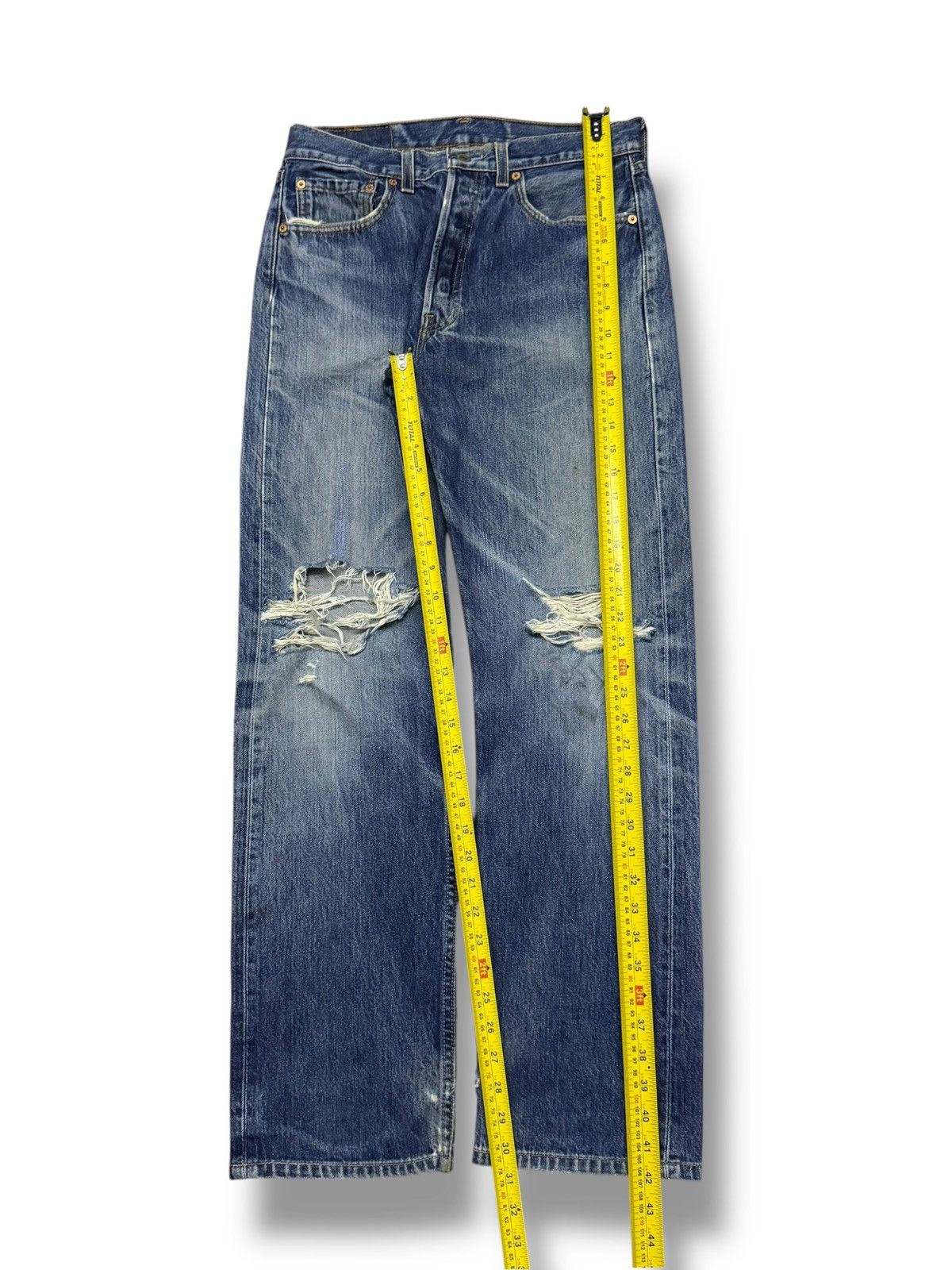 Levi's Vintage 90s Levi’s 501 Made in USA Distressed Denim Jeans 31 Size US 31 - 15 Thumbnail