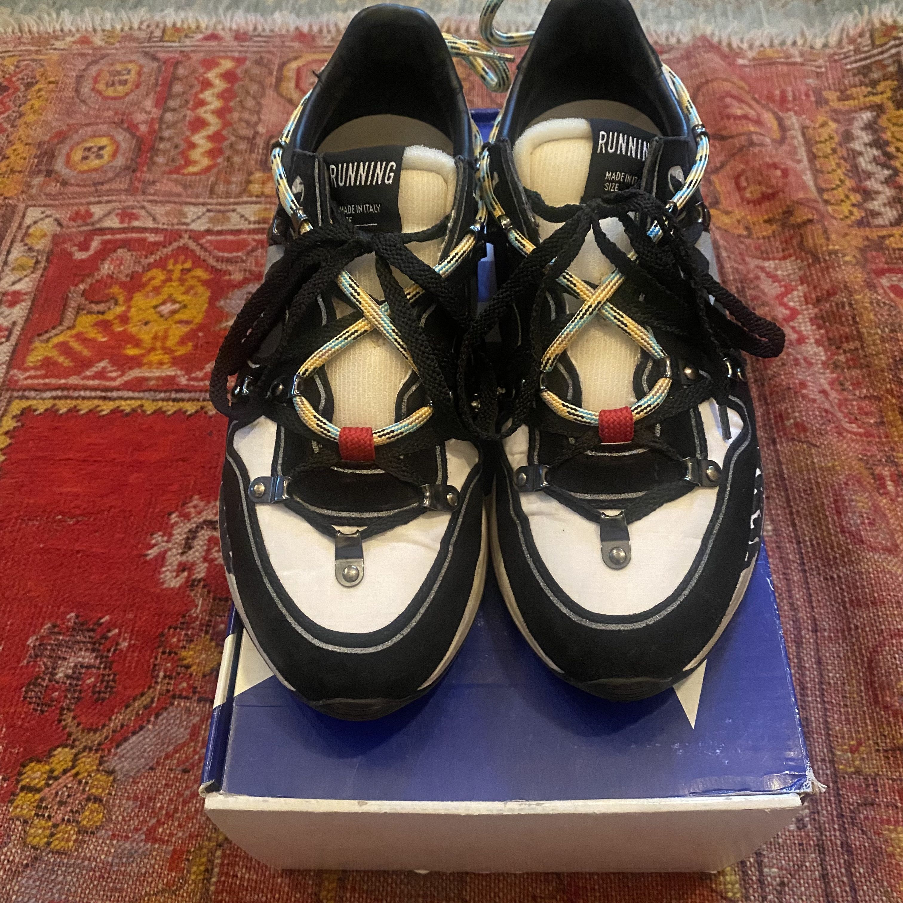 Golden Goose Running Size US 8 / EU 41 - 3 Thumbnail