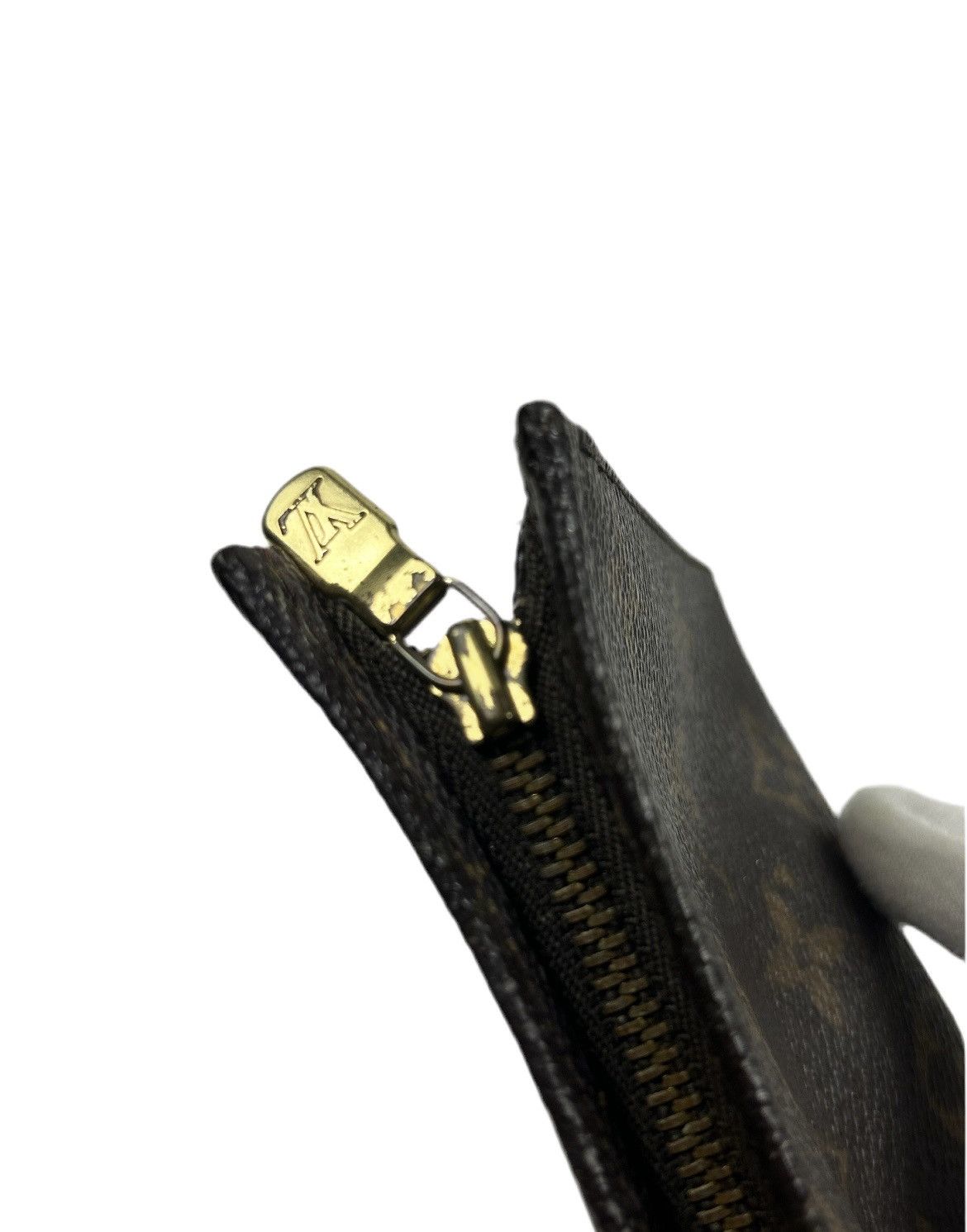 Louis Vuitton Louis Vuitton Monogram Toiletry Pouch Size ONE SIZE - 4 Thumbnail