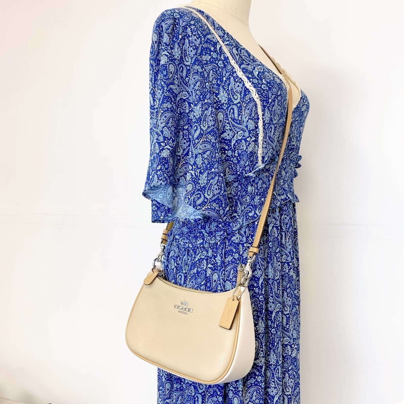 Coach Coach CA173 Teri Shoulder Bag In Colorblock Sandy Beige Size ONE SIZE - 1 Thumbnail