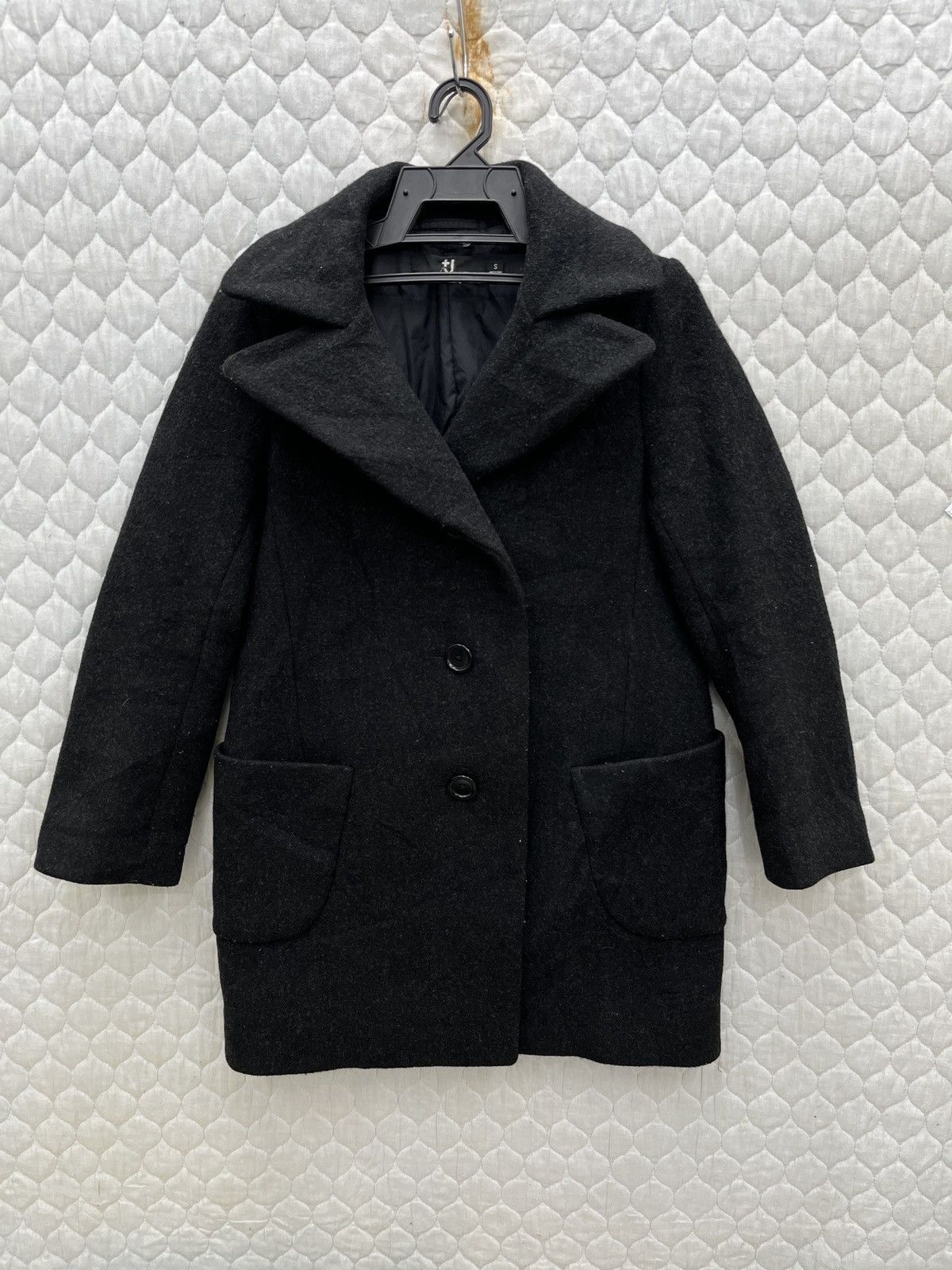 image of Archival Clothing x Jil Sander Steals Jil Sander X Uniqlo Ladies Coat in Black, Women's (Size Small