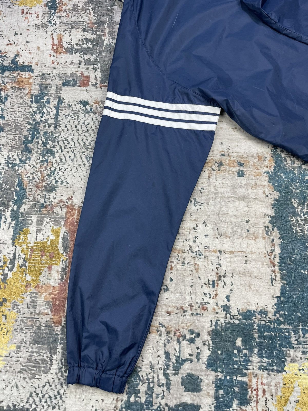 Adidas Vintage Adidas Trifoil Striped Lightweight Windbreaker’s Size US S / EU 44-46 / 1 - 6 Thumbnail
