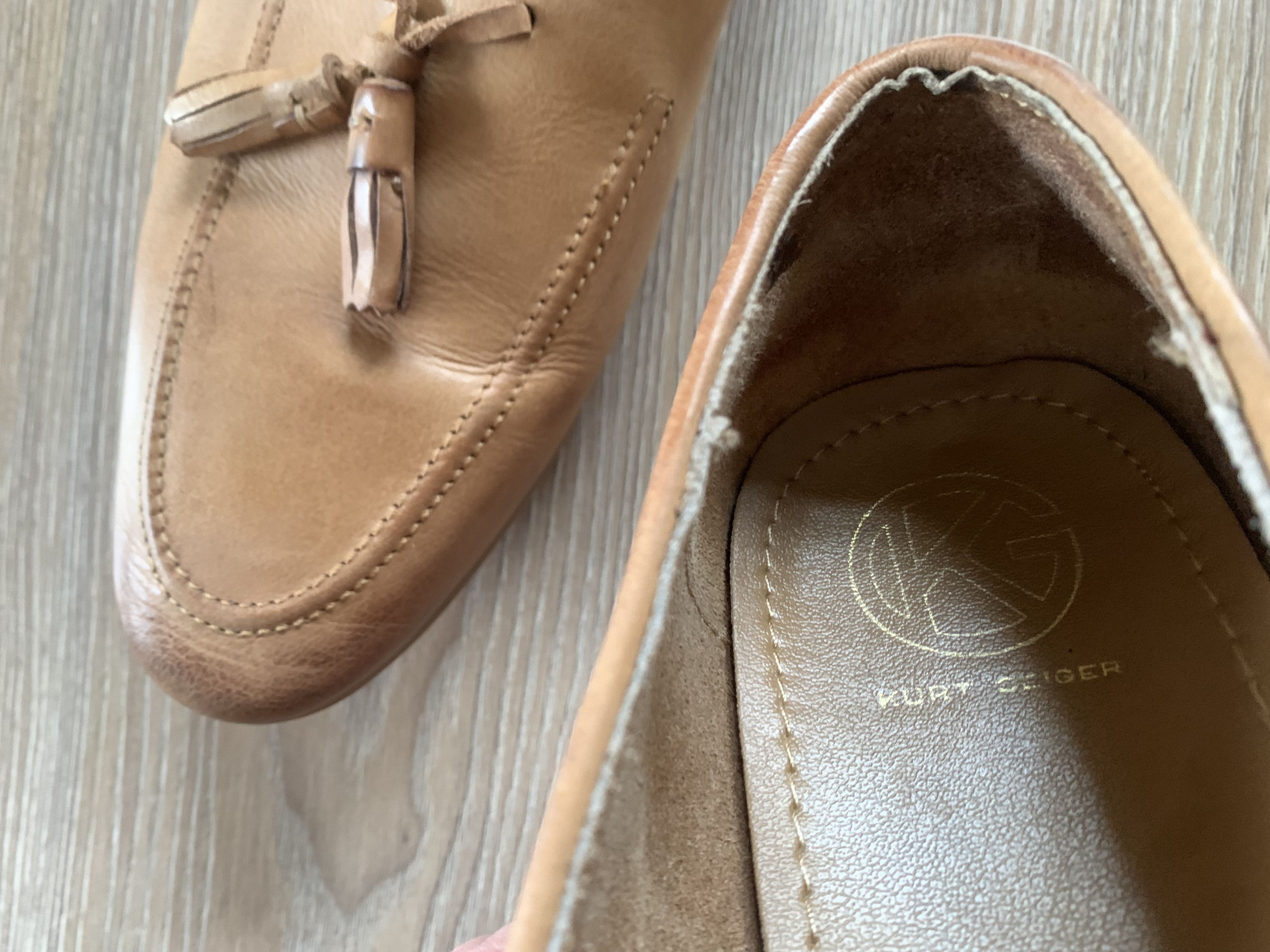 Kurt Geiger Kurt Geiger Tan Leather Tassel Loafers Size US 11 / EU 44 - 12 Thumbnail