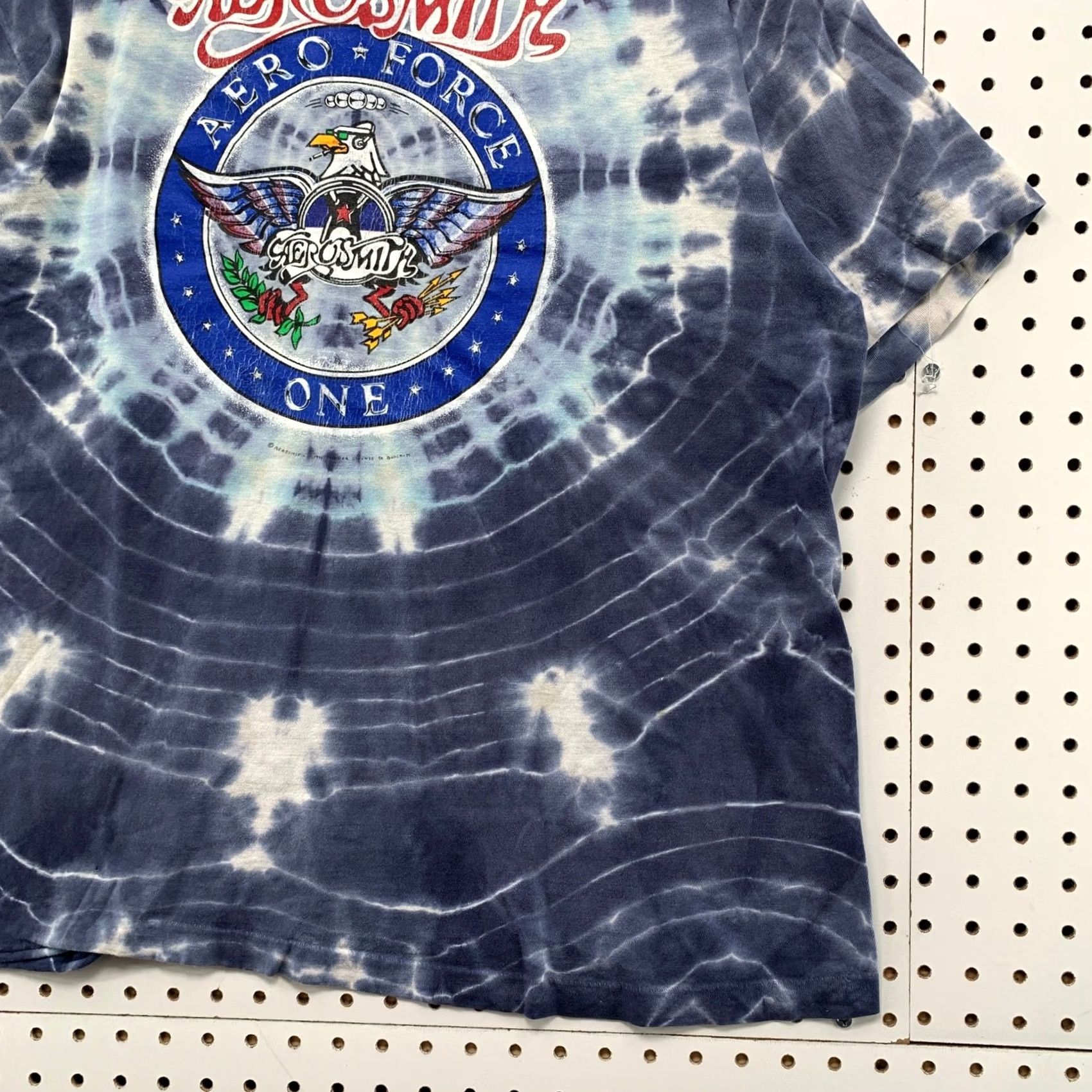 Aerosmith VINTAGE Aerosmith T Shirt Mens XL Blue Tie Dye Aero Force One Rock Band USA Shirt Adults XL Blue Crew Neck Short Sleeve Logo Graphic Print 1990s Size US XL / EU 56 / 4 - 5 Thumbnail