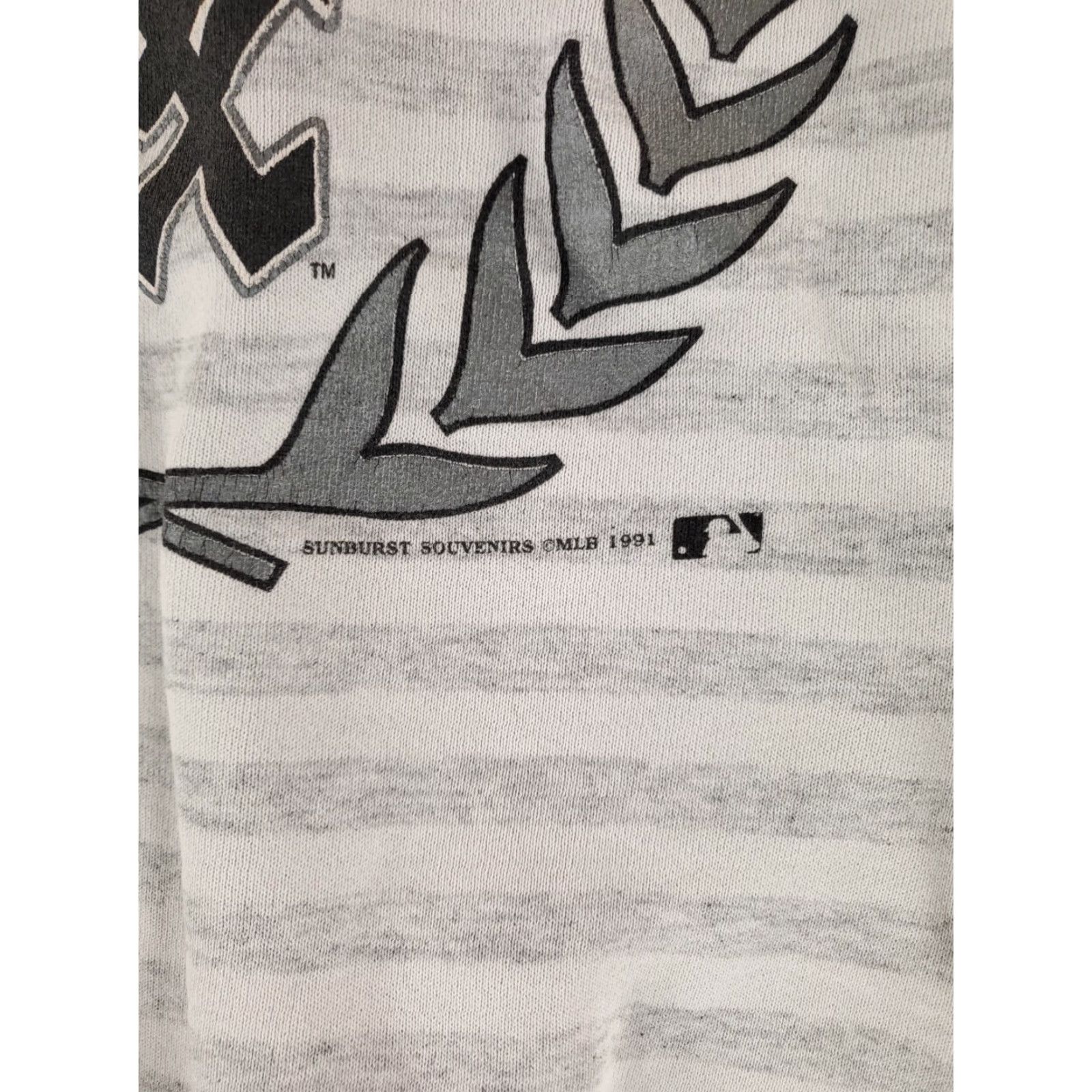 Vintage VINTAGE Chicago White Sox Sweatshirt HL Miller XL Mens White Gold 90s Pullover Made USA Size US XL / EU 56 / 4 - 4 Thumbnail