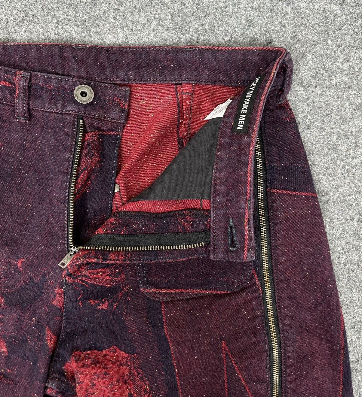 Issey Miyake Men - Archival 2005- Decorative Floral Dual Zip