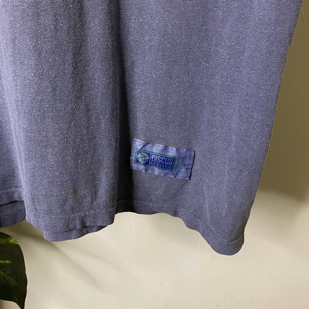 Vintage 1990s Light Blue Washed Faded Blank T Shirt Size US L / EU 52-54 / 3 - 2 Thumbnail