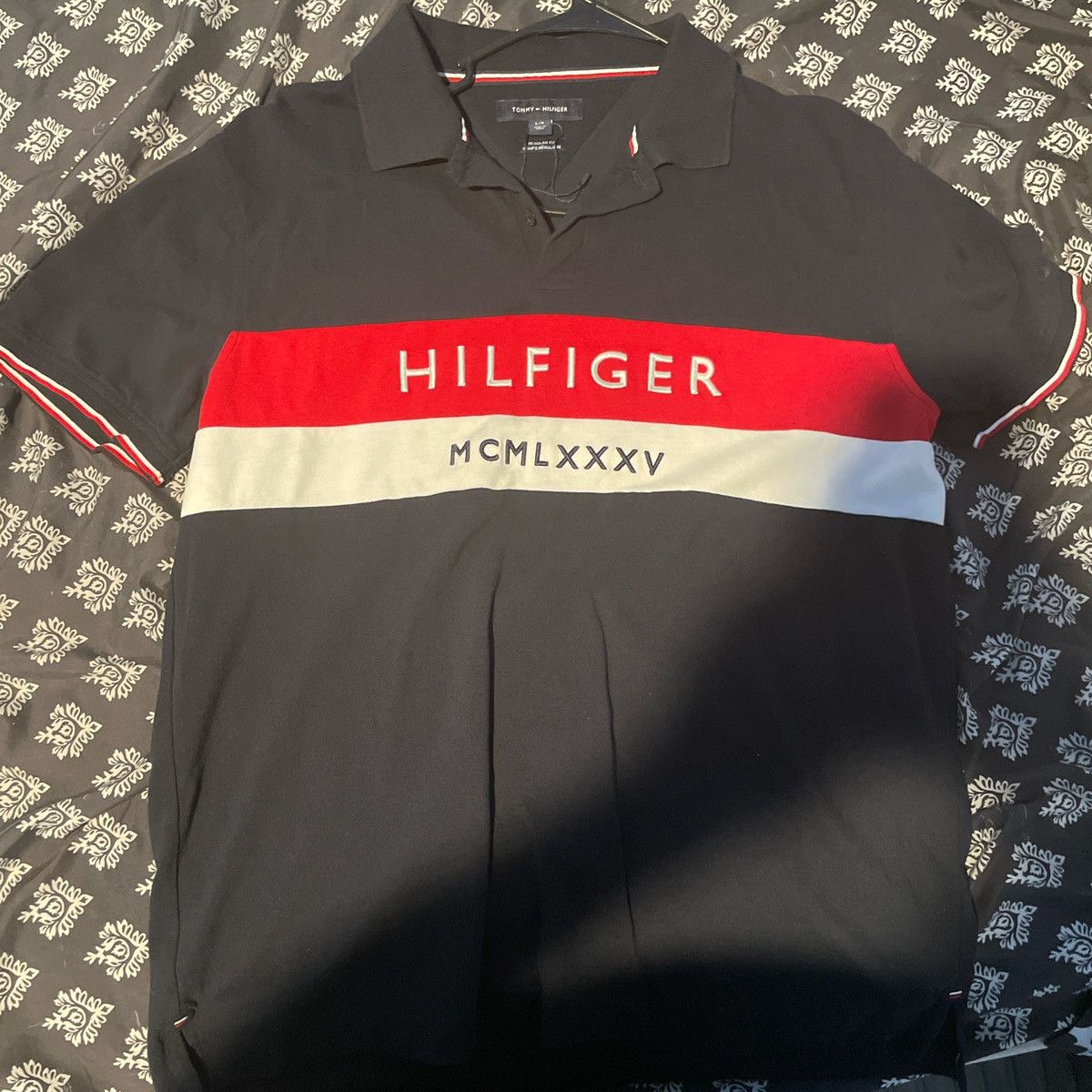Tommy Hilfiger Tommy Hilfiger Size US L / EU 52-54 / 3 - 1 Thumbnail