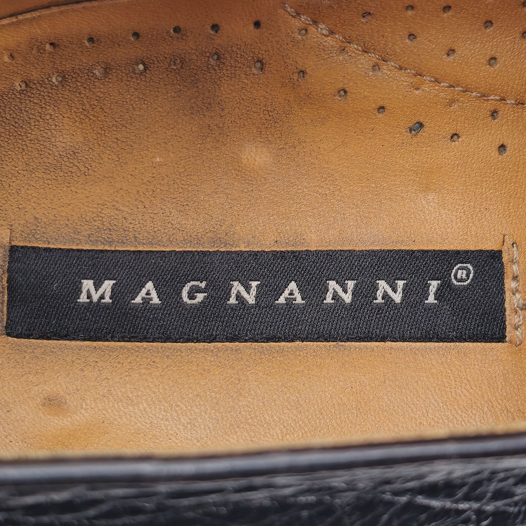 Magnanni Vintage Magnanni Spain Men's 10 Burgundy Black Leather Dress Size US 10 / EU 43 - 11 Thumbnail