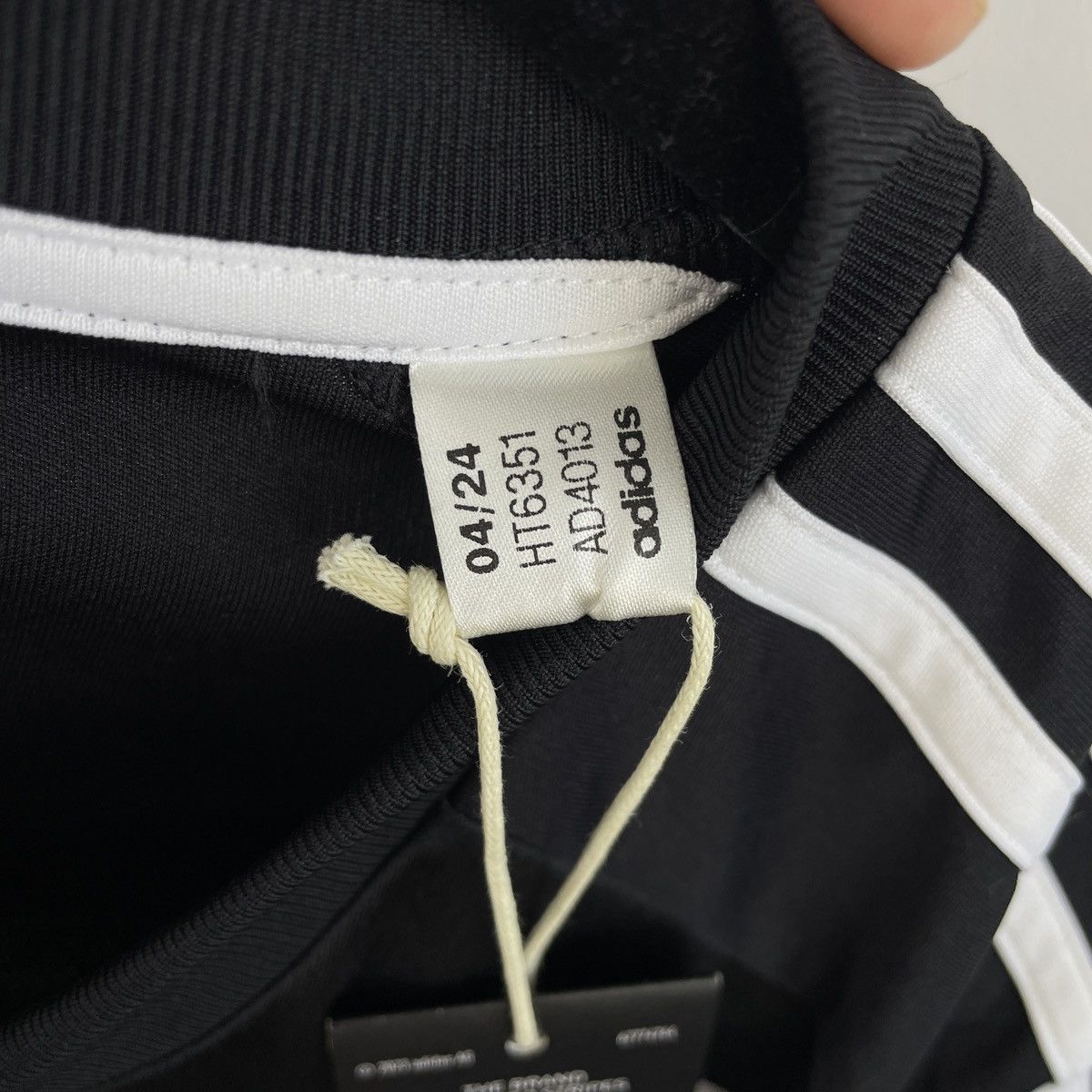Adidas Schalke 04 Third Adidas Jersey Shirt 2023/2024 size XXL BNWT Size US XXL / EU 58 / 5 - 6 Thumbnail
