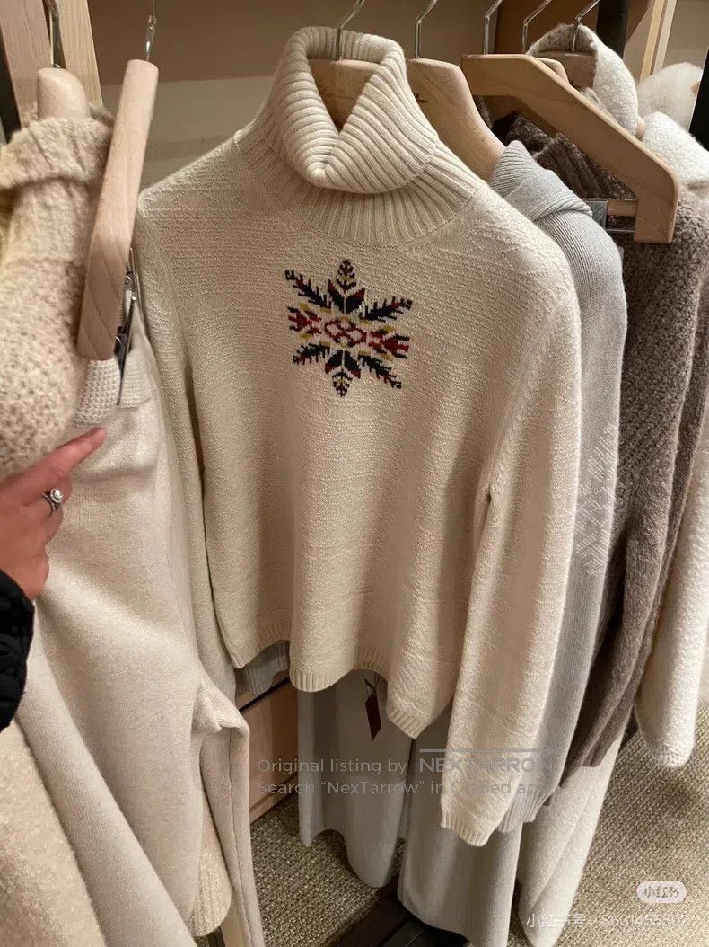 Loro Piana Loro Piana Snowflake Baby Cashmere Sweater Size XS / US 0-2 / IT 36-38 - 7 Thumbnail
