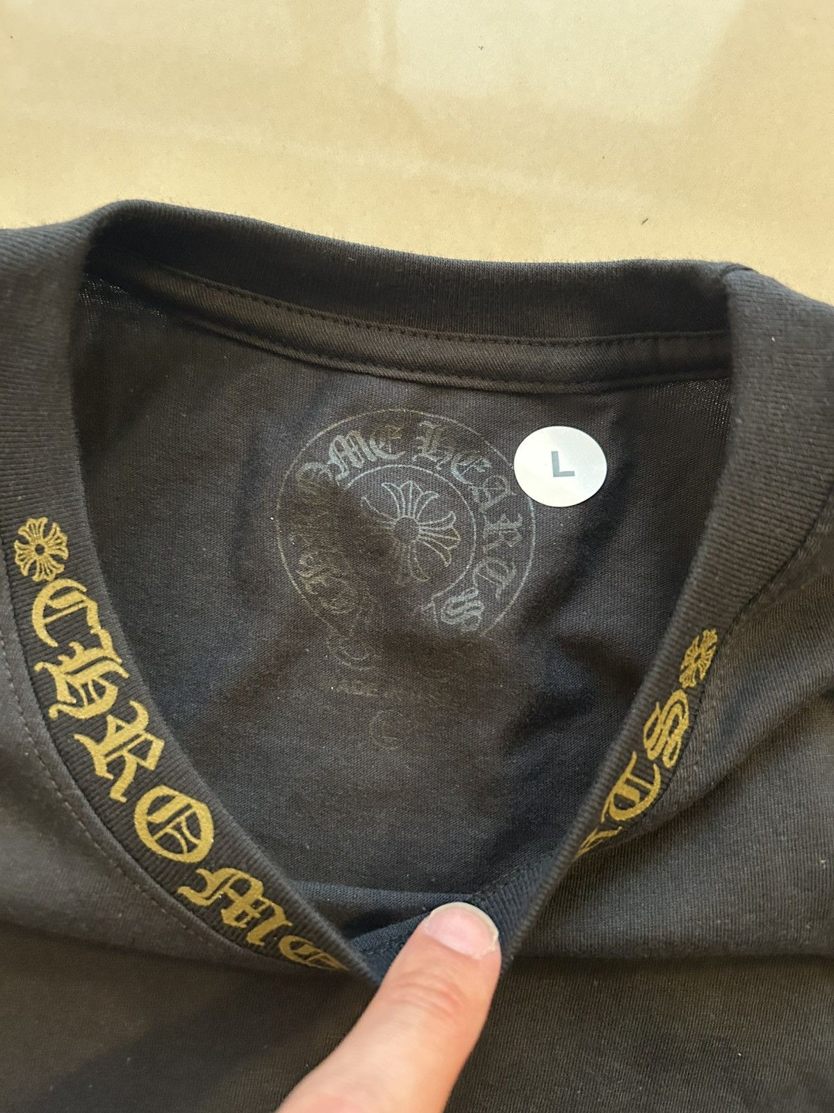 Chrome Hearts Chrome Hearts Olive Neck Logo Tee Size US L / EU 52-54 / 3 - 3 Thumbnail
