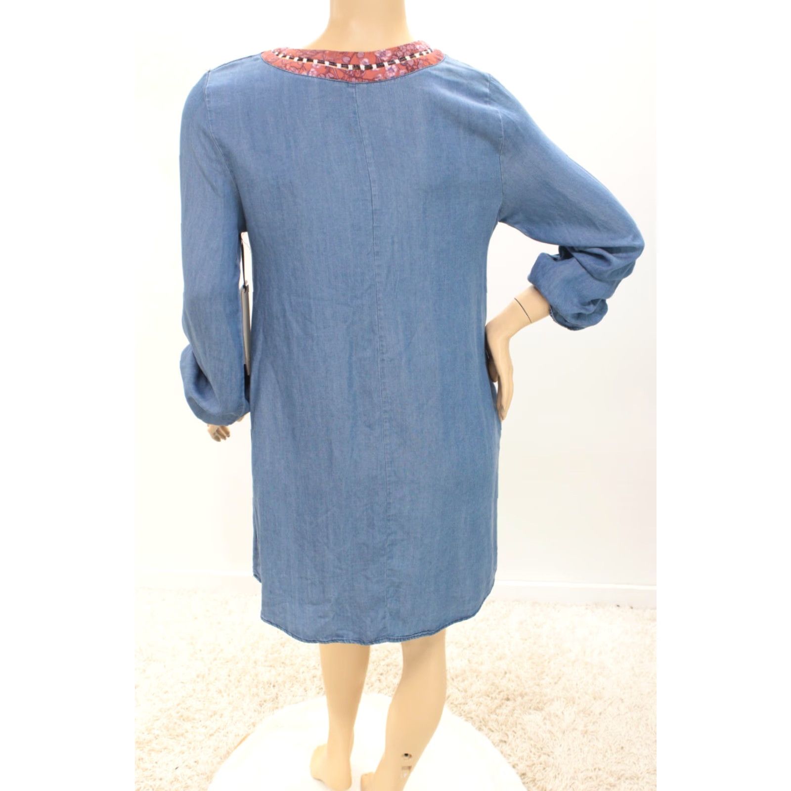 Vintage CRIMSON IN GRACE Dress Women's Medium Blue Denim Tab Sleeve V Neck Boho Tunic Size M / US 6-8 / IT 42-44 - 3 Thumbnail