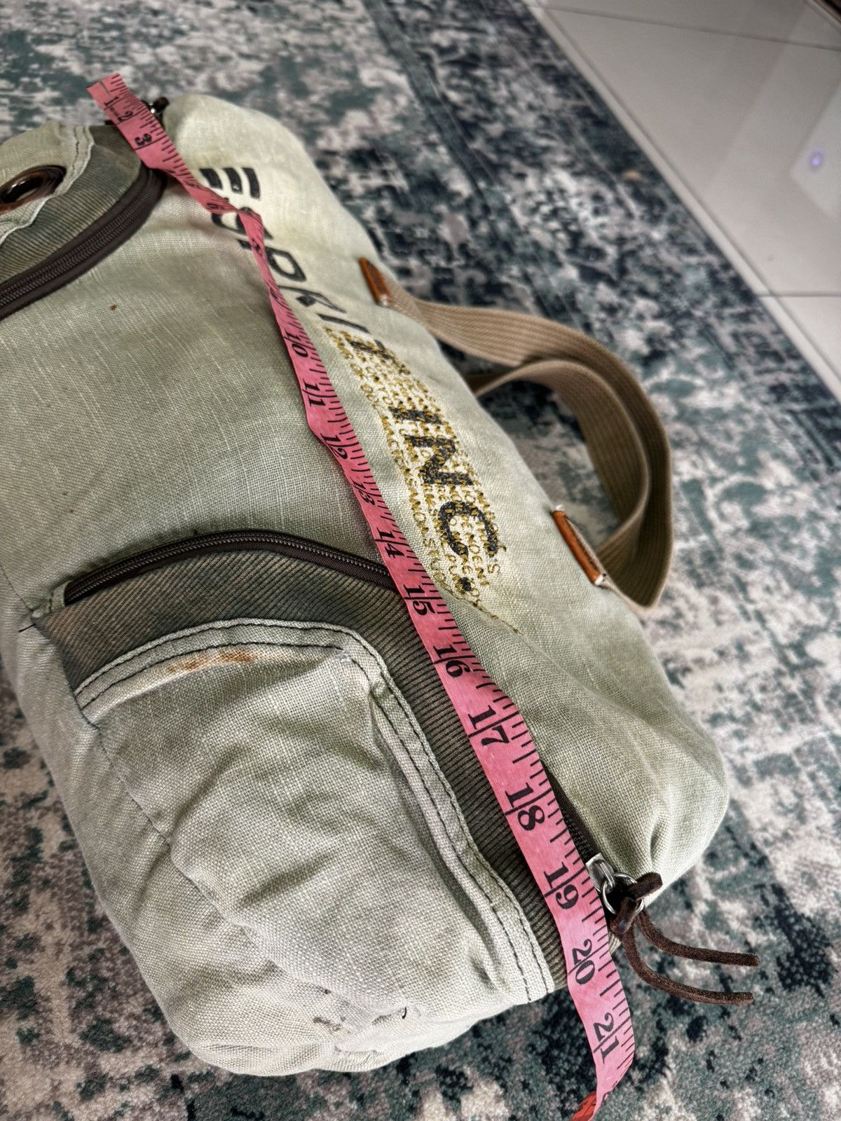 Esprit VINTAGE 90s ESPRIT DISTRESSED MILTARY PATTERN DUFFLE BAG Size ONE SIZE - 5 Thumbnail