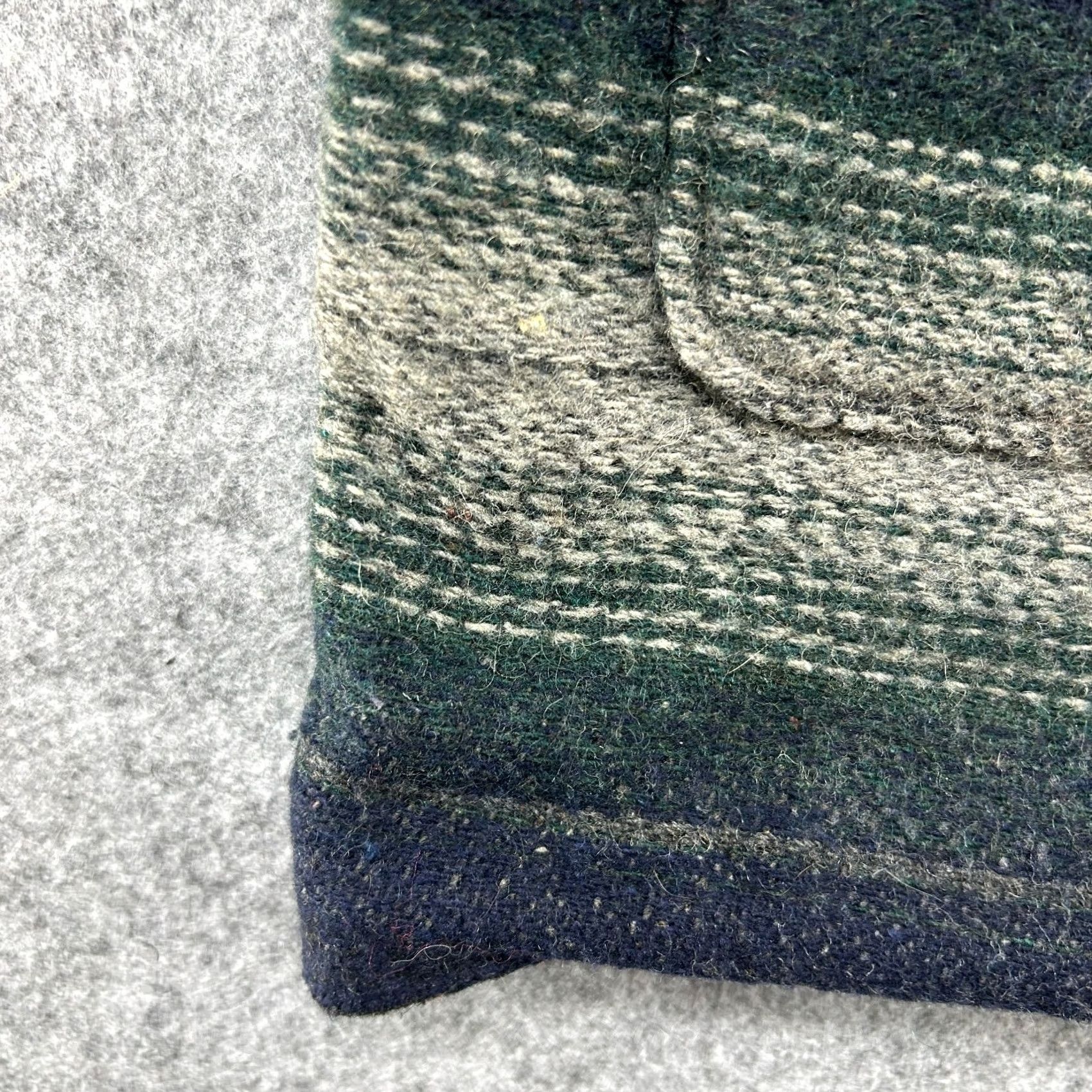 Vintage VINTAGE Paragraff Vest Men XL Blue Green Wool Button Up Striped Southwestern 90s Size US XL / EU 56 / 4 - 6 Thumbnail