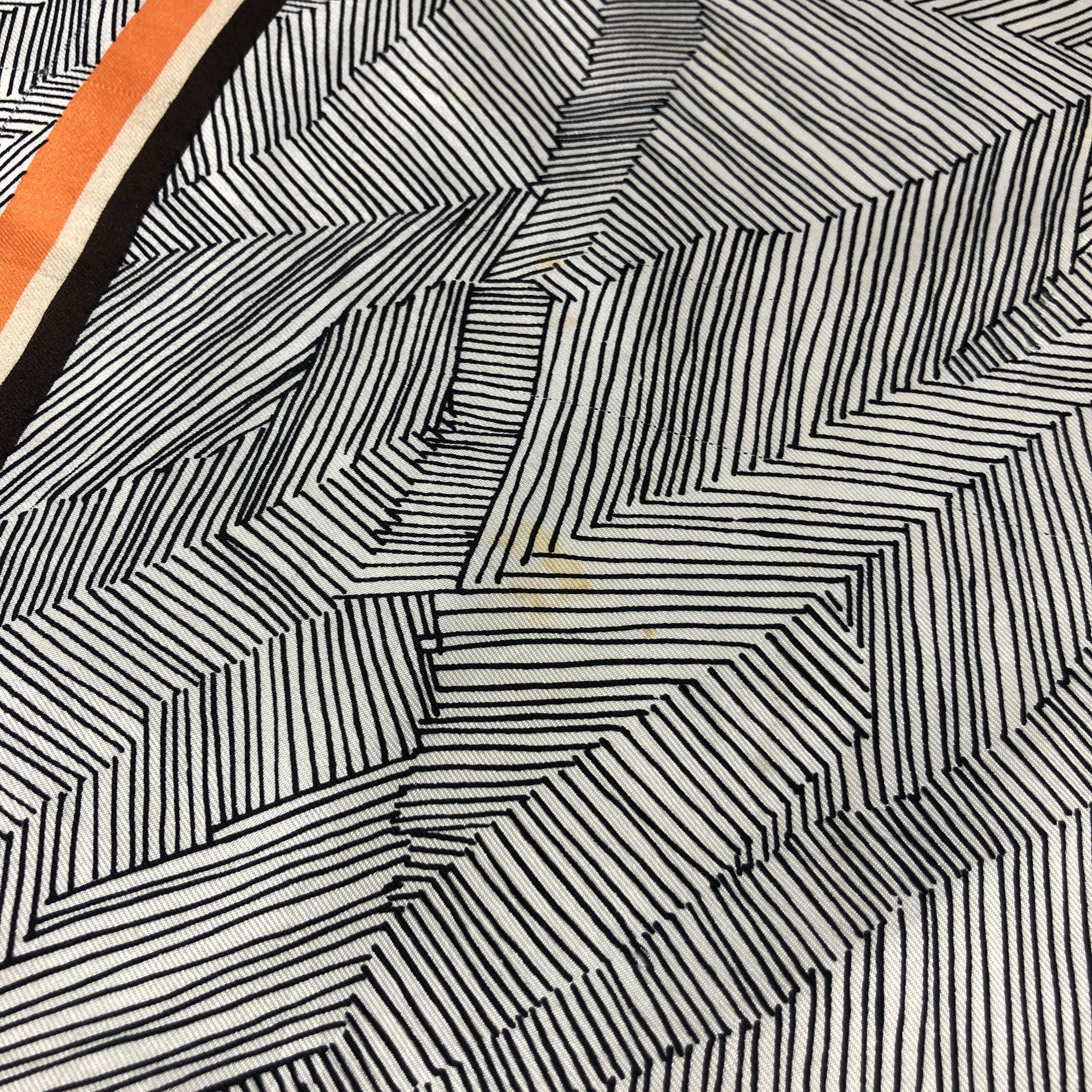 Vintage Vintage Roland Munnier Abstract Silk Scarf M344 Size ONE SIZE - 6 Thumbnail