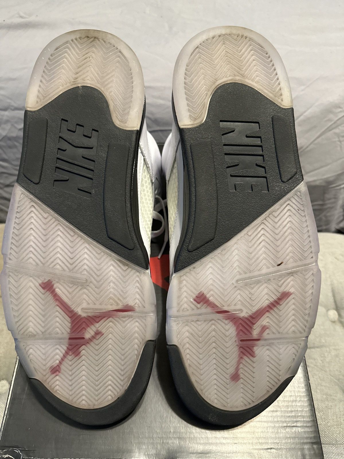 Jordan Brand Jordan Fire Red 5’s Size US 11.5 / EU 44-45 - 2 Thumbnail