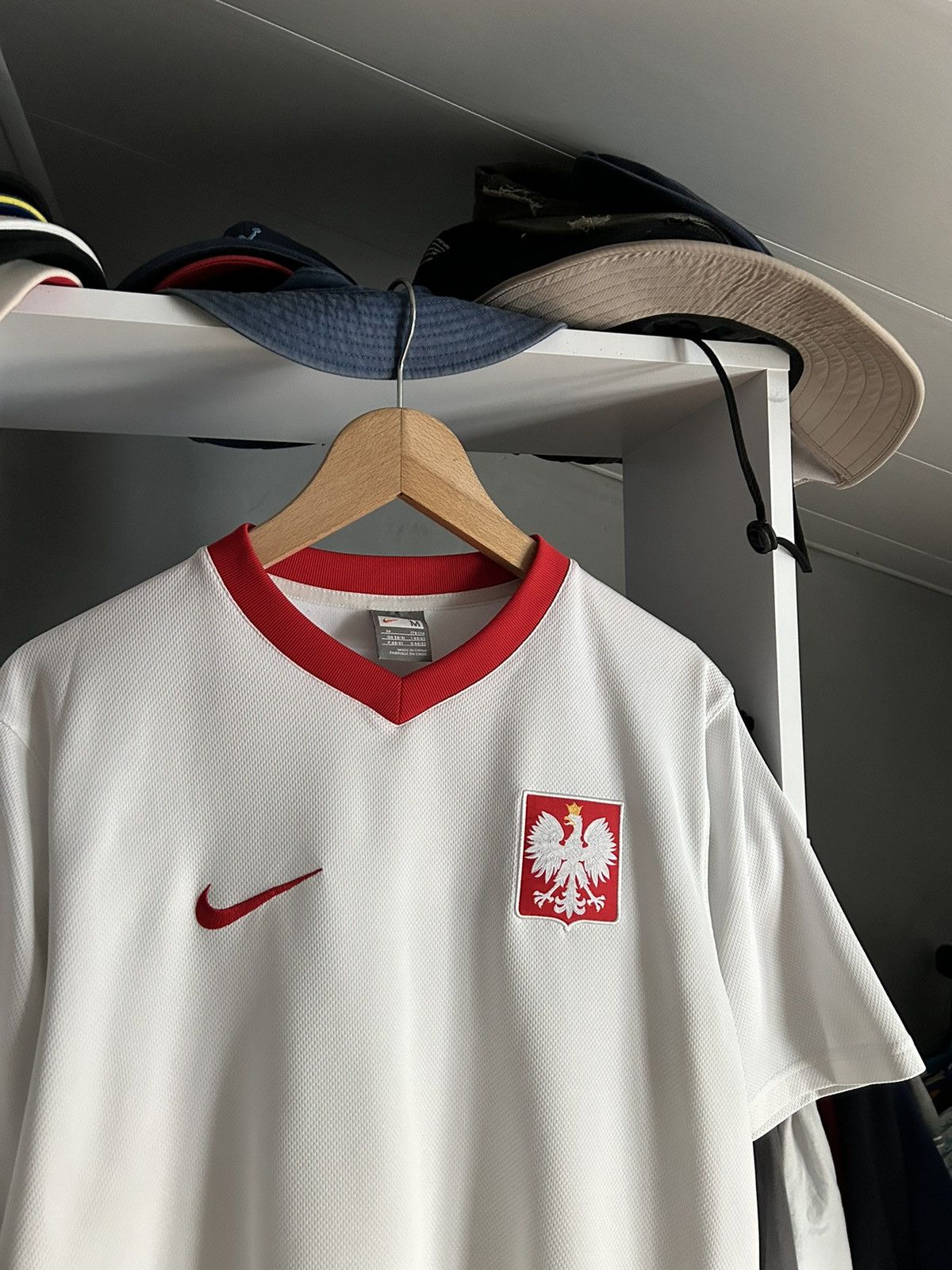 Nike × Vintage Vintage Poland Nike 2009/10 Home soccer jersey Size US M / EU 48-50 / 2 - 2 Thumbnail