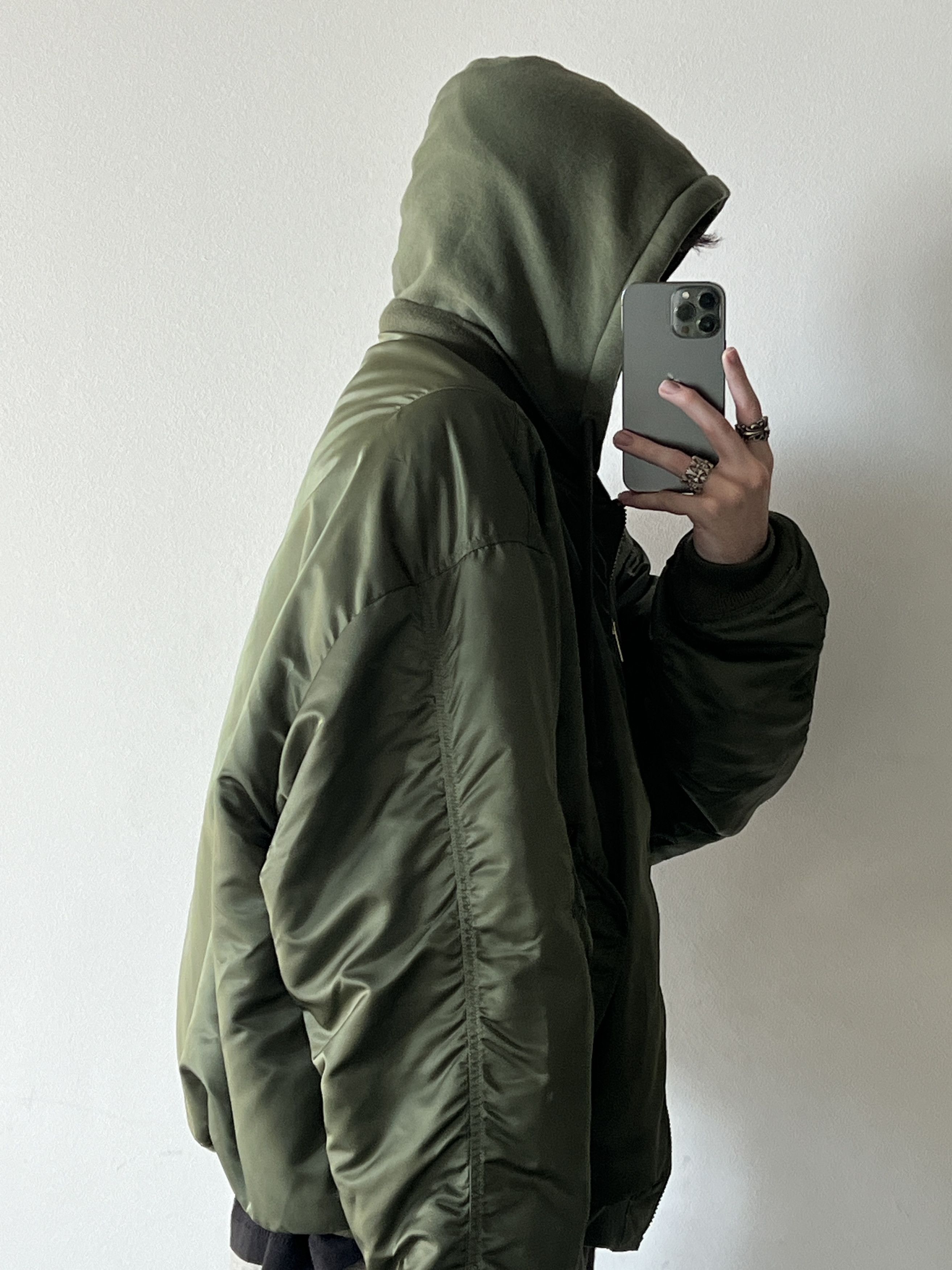 Alpha Industries × Vetements Vetements FW17 Oversized Reversible MA-1 Bomber Jacket Size US XL / EU 56 / 4 - 3 Thumbnail