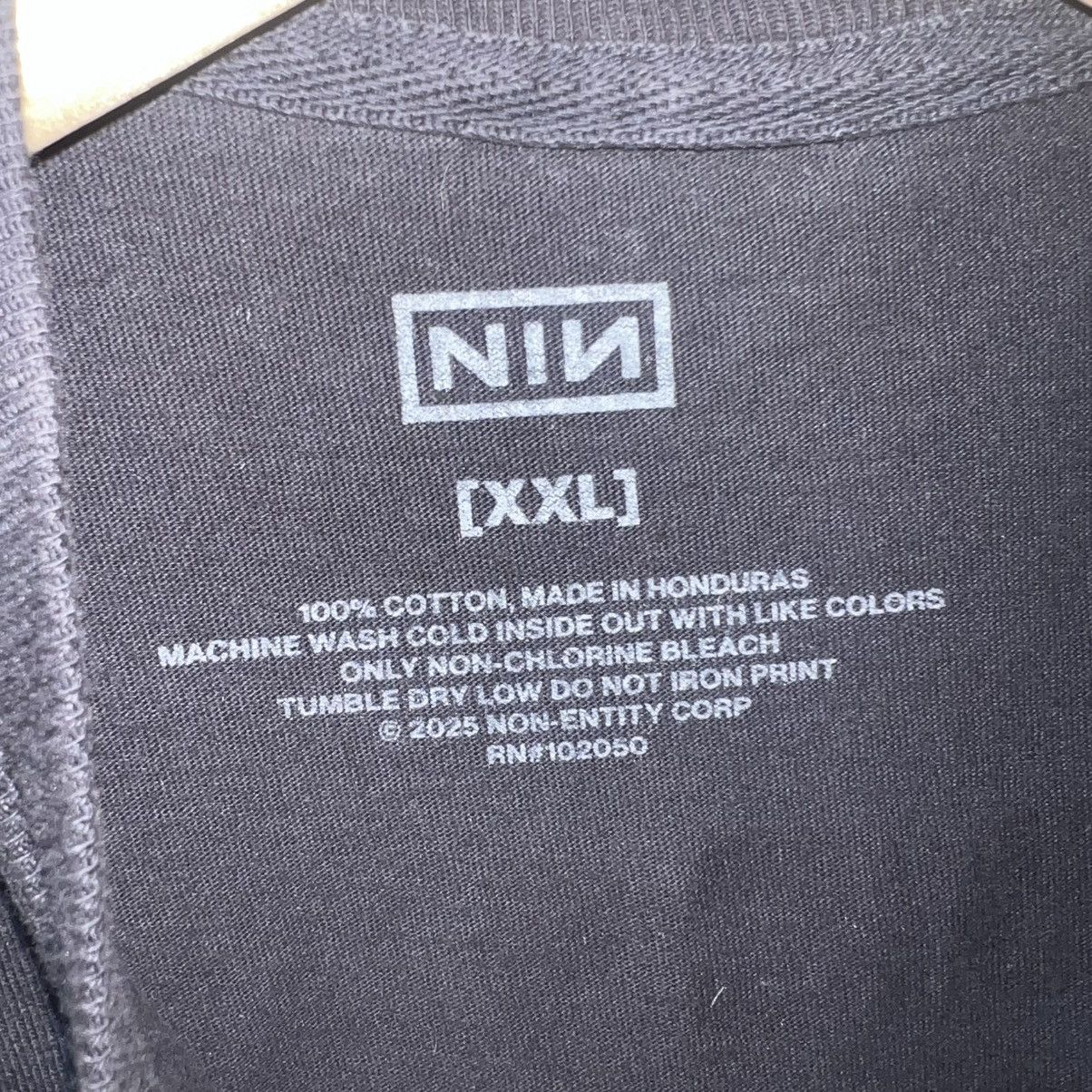 Band Tees NINE INCH NAILS PEEL IT BACK TOUR COTTON BAND TEE SHIRT Size US XXL / EU 58 / 5 - 6 Thumbnail