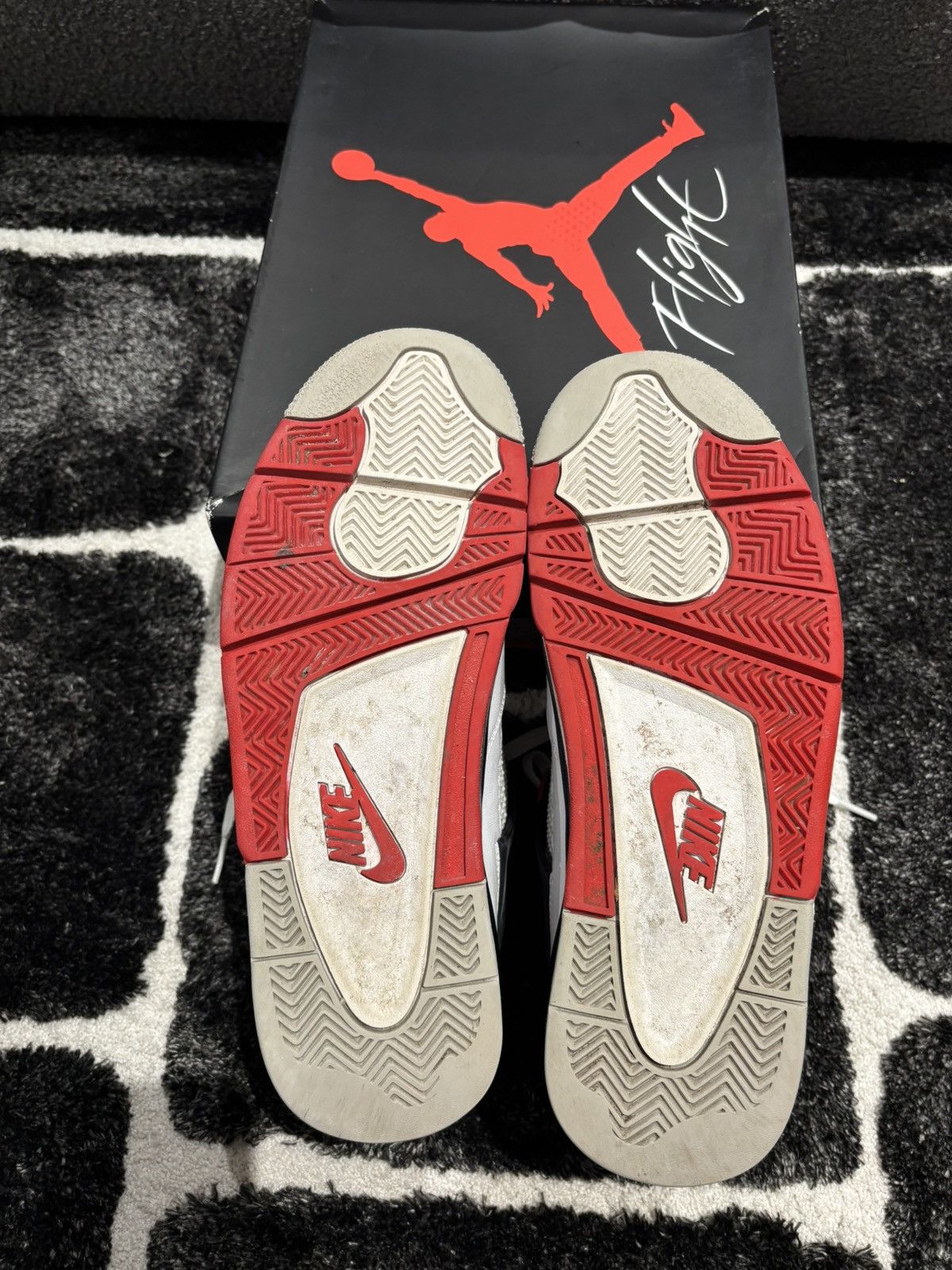 Jordan Brand × Nike Jordan 4 Fire Red Size US 10 / EU 43 - 6 Thumbnail
