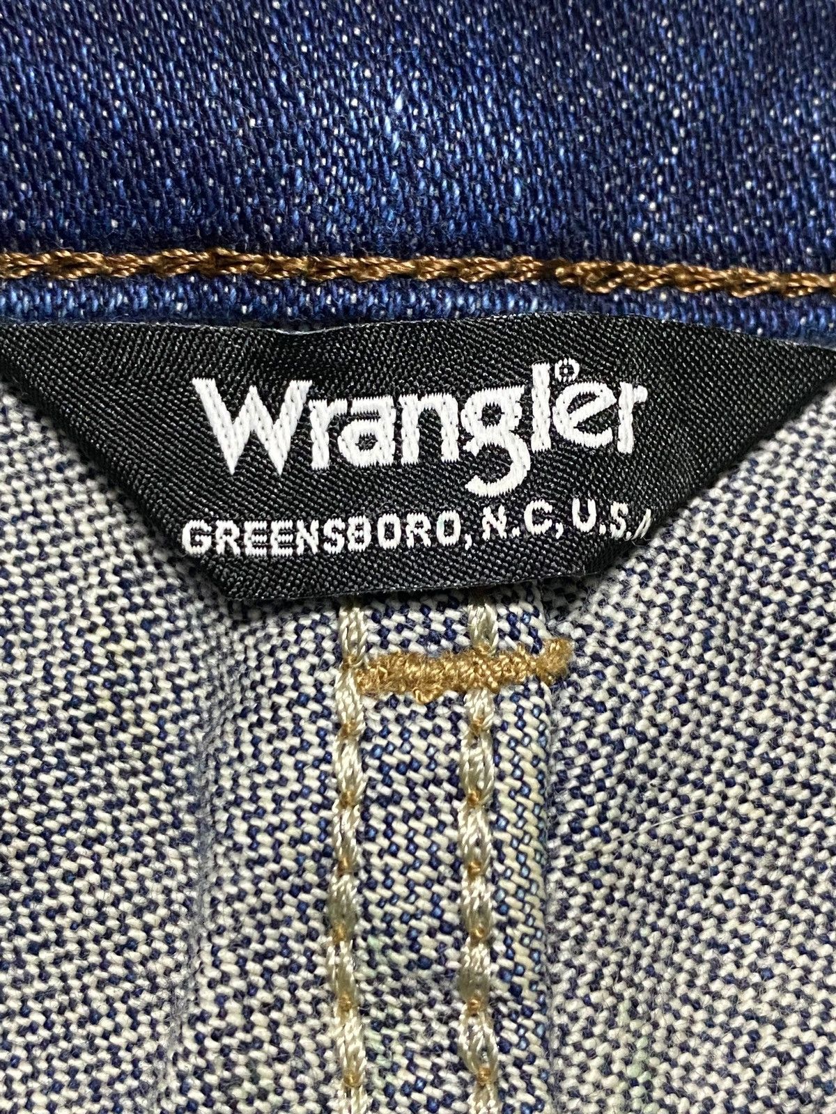 Wrangler Vintage Wrangler Greensboro USA Distressed Loose Jeans Size US 29 - 8 Thumbnail