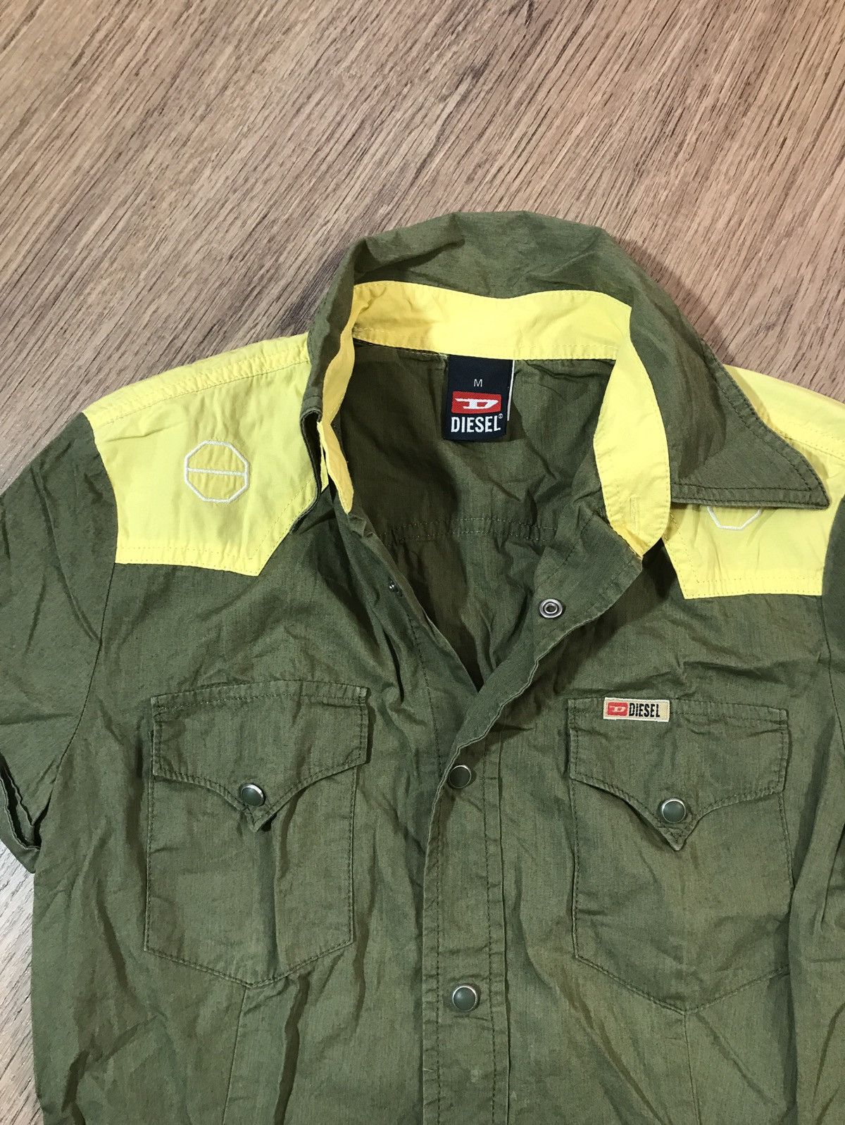 Diesel Vintage Diesel shirt women’s size M Size M / US 6-8 / IT 42-44 - 2 Thumbnail
