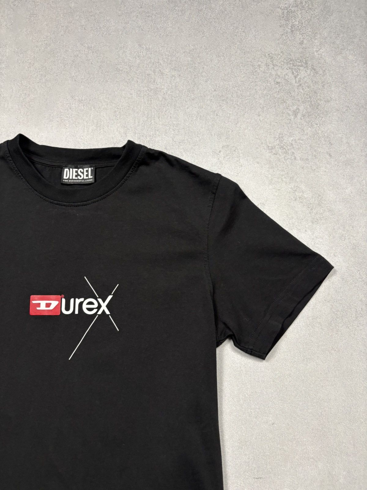 Diesel FW23 Diesel Durex Graphic T Shirt Black Logo Tee Size S Y2K Size US S / EU 44-46 / 1 - 3 Thumbnail
