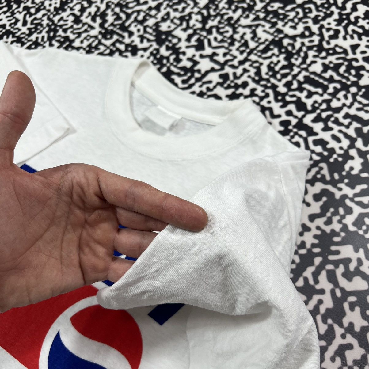 Pepsi Vintage 90s Pepsi Singe Stitch Big Logo Retro Style T-shirt Size US M / EU 48-50 / 2 - 13 Thumbnail