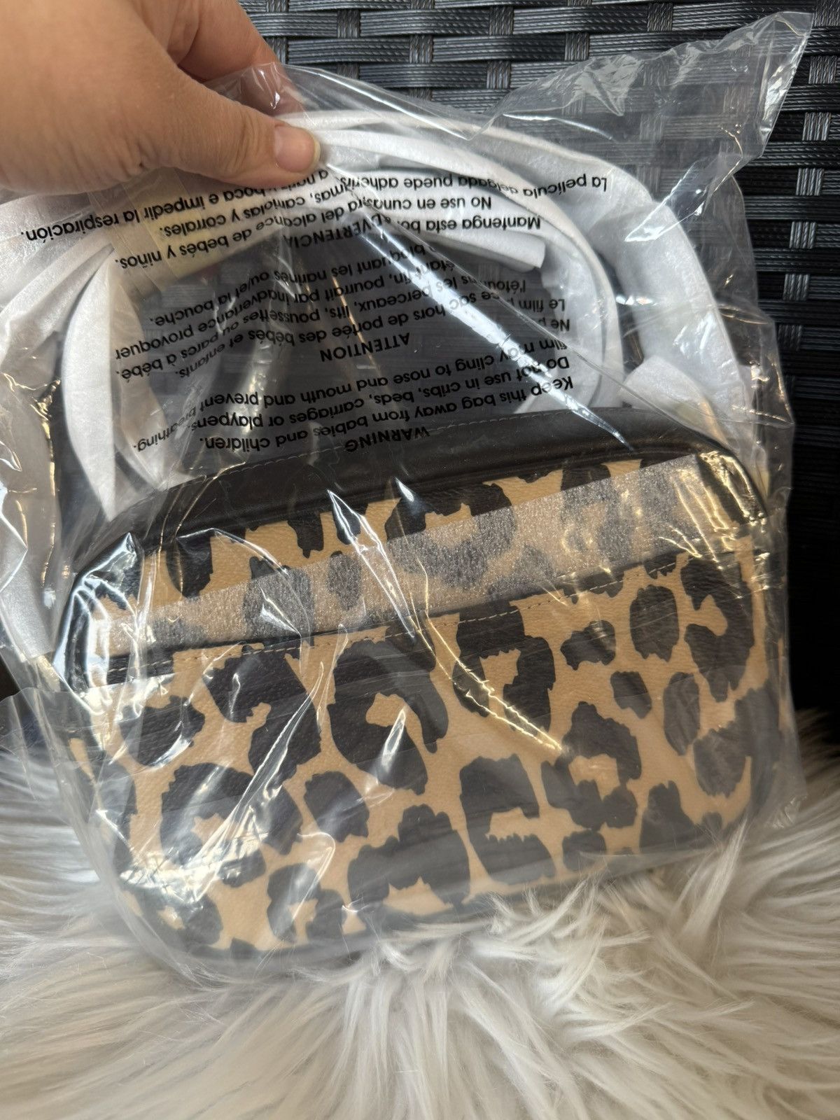 Coach Coach Mini Jamie Camera Bag With Leopard Print cy348