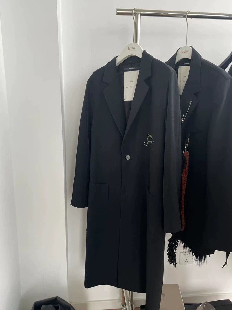 Japanese Brand black long blazer with embroidery Size US L / EU 52-54 / 3 - 1 Thumbnail