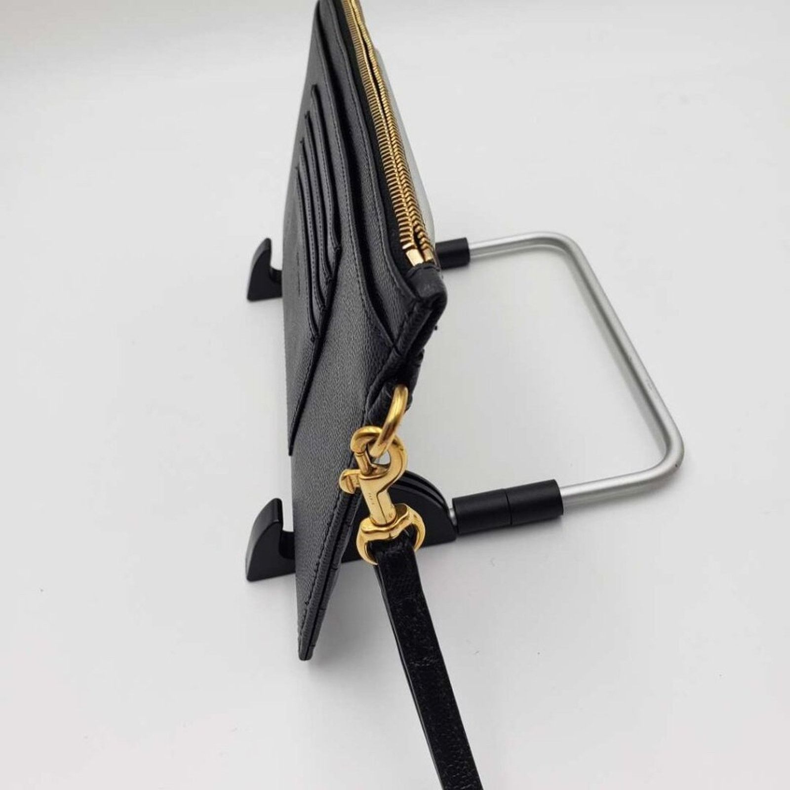 Yves Saint Laurent 100% Authentic Saint Laurent Bill Pouch Size ONE SIZE - 5 Thumbnail