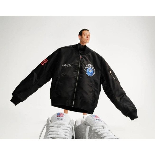 Axel Arigato Axel Arigato AA x Kenny Scharf Bomber Jacket Patch sz L colo Size US L / EU 52-54 / 3 - 1 Thumbnail