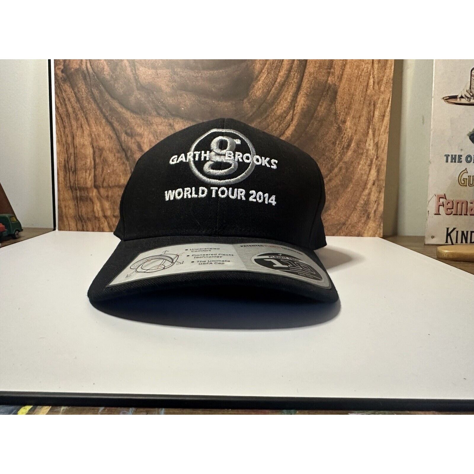 Brooks Garth Brooks 2014 World Tour Baseball hat Cap Snapback NWT Size ONE SIZE - 2 Thumbnail