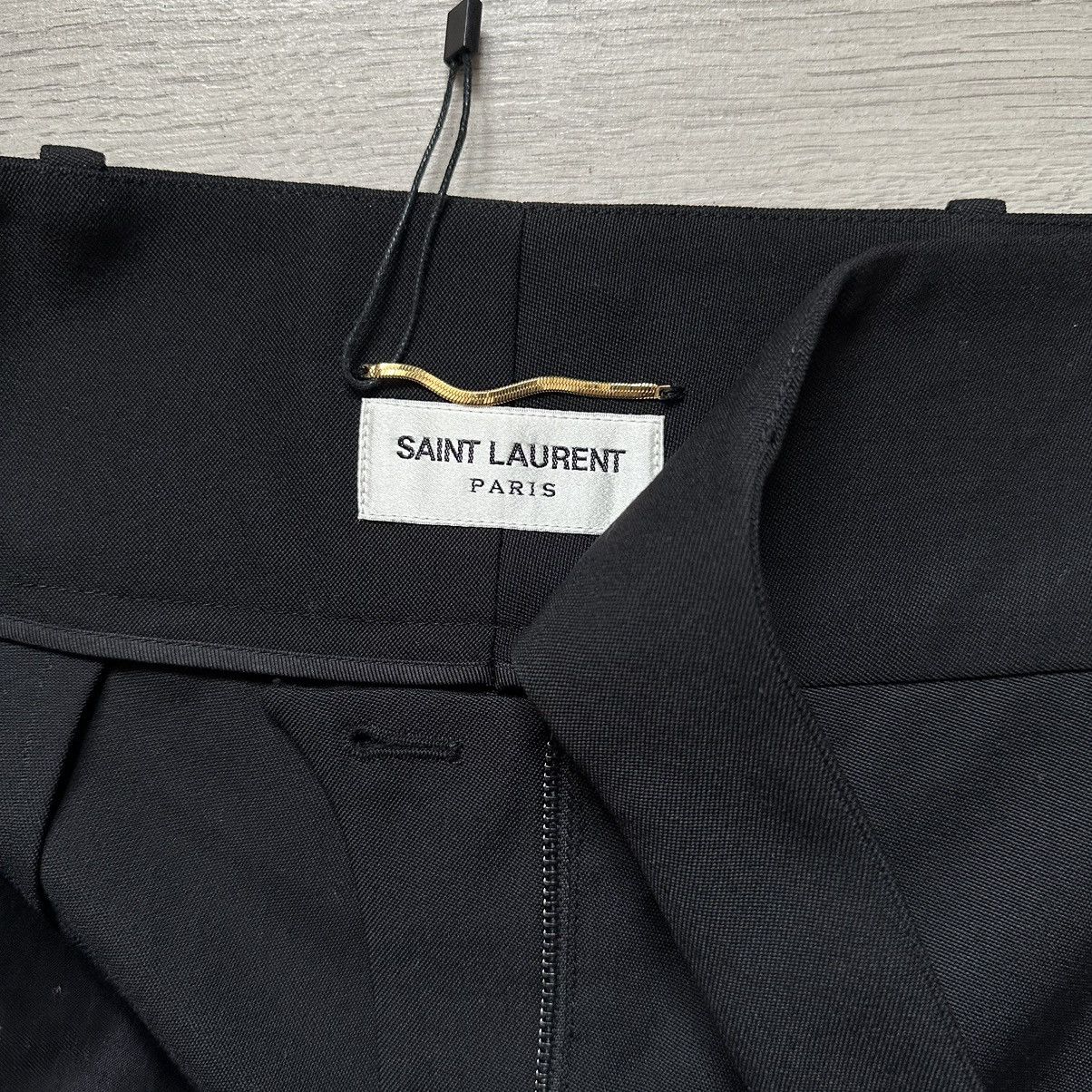 Saint Laurent Paris SAINT LAURENT Wool Bermuda Shorts With A Belt Very Rare Size 25" / US 0 / IT 36 - 11 Thumbnail