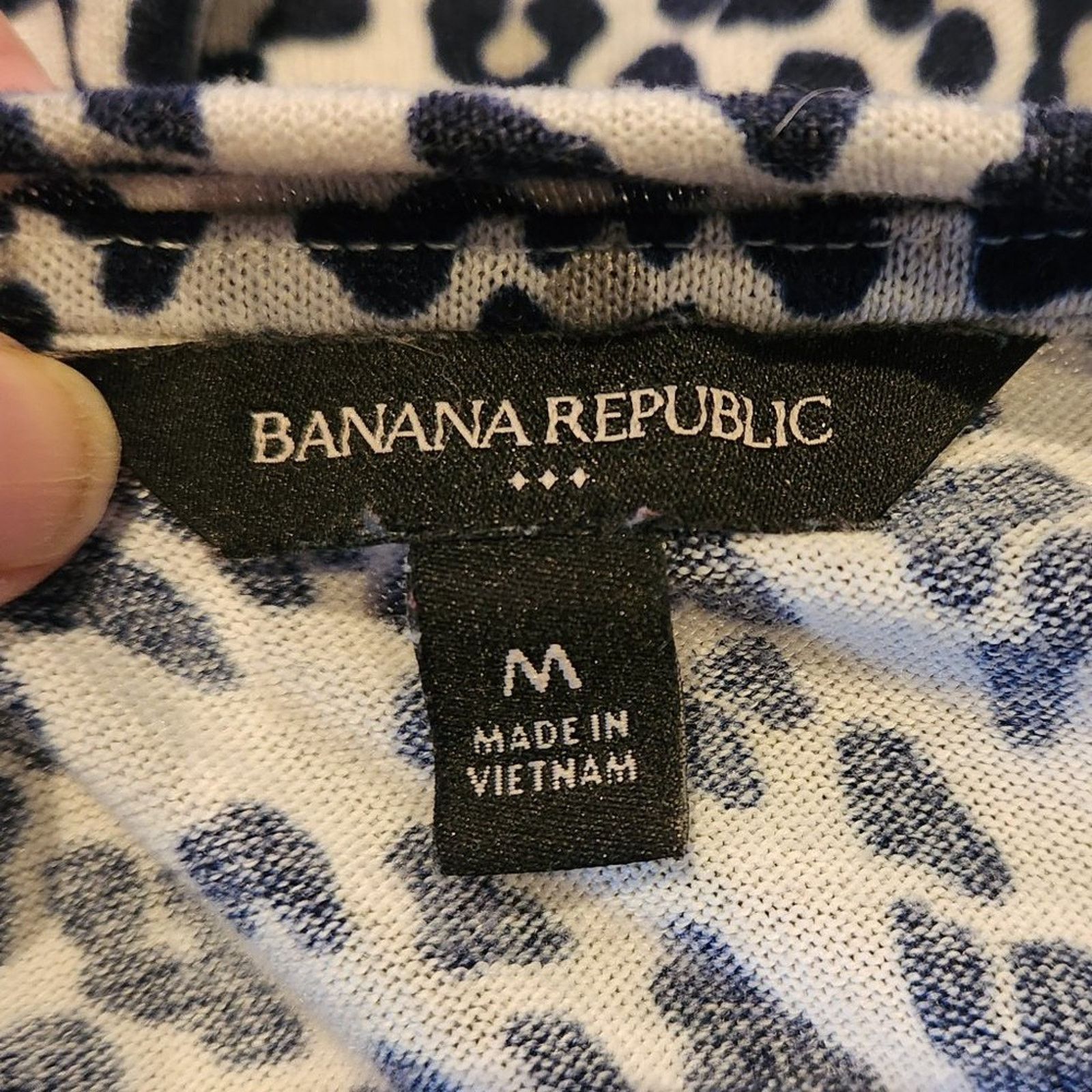 Banana Republic Leopard Print Short Sleeve Top from Banana Republic Size M / US 6-8 / IT 42-44 - 4 Thumbnail
