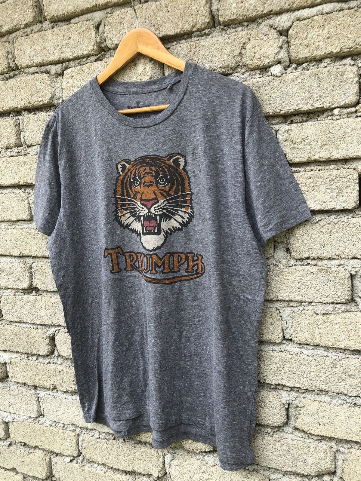 Ed Hardy × Vintage Triumph Tiger Designed By Lucky Brand Tshirt Size US L / EU 52-54 / 3 - 4 Thumbnail